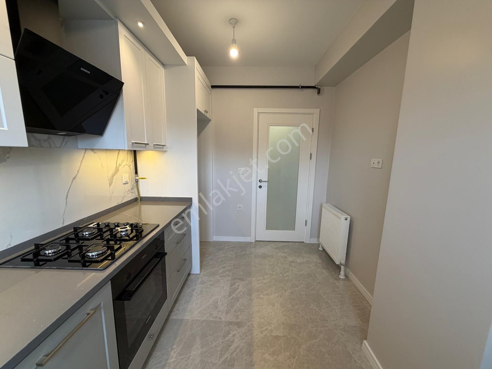 Bahçelievler Merkezde 5+2 Eşsiz Terasıyla Oturuma Hazır Dublex - Görsel 17