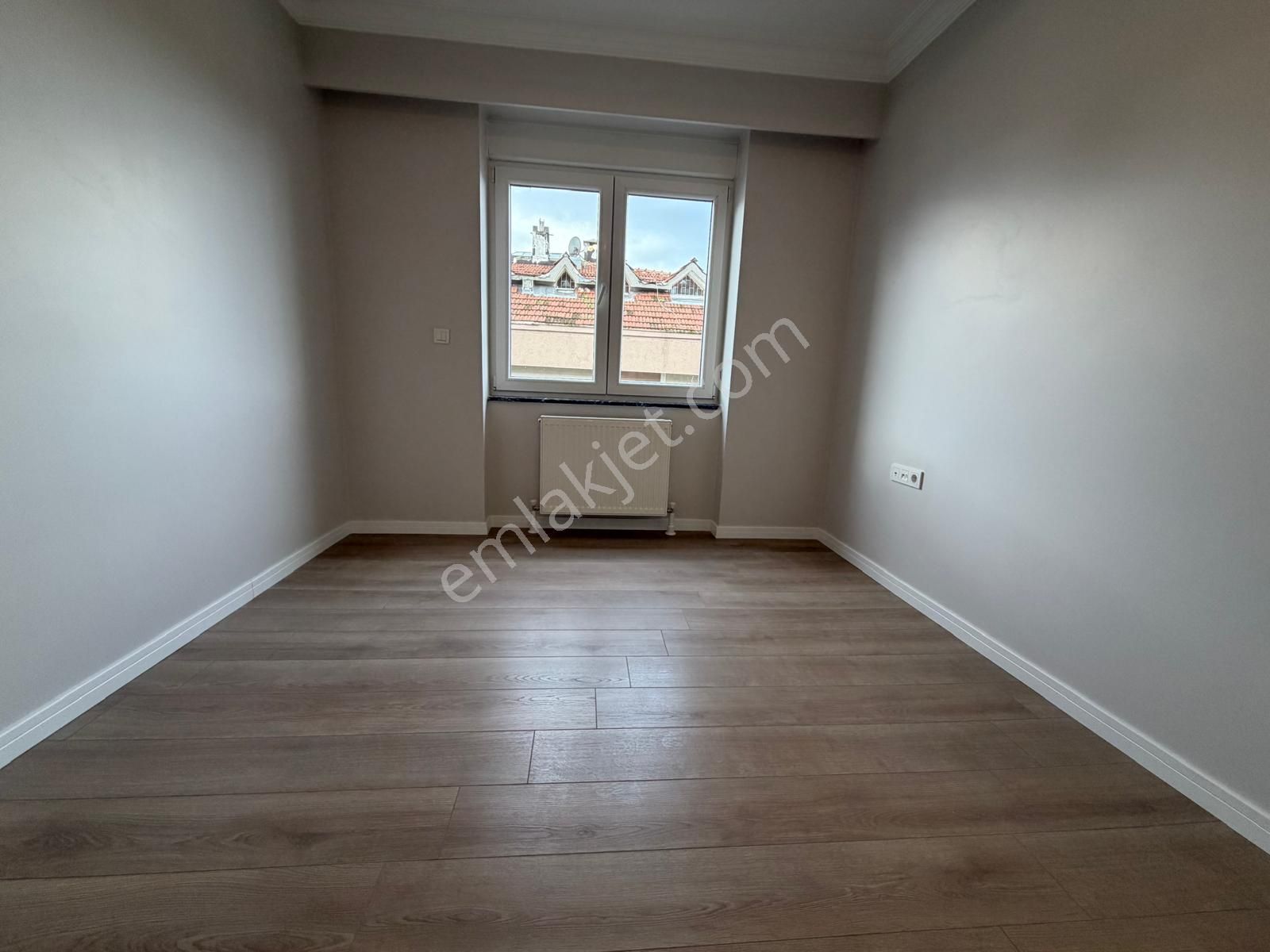 Bahçelievler Merkezde 5+2 Eşsiz Terasıyla Oturuma Hazır Dublex - Görsel 7