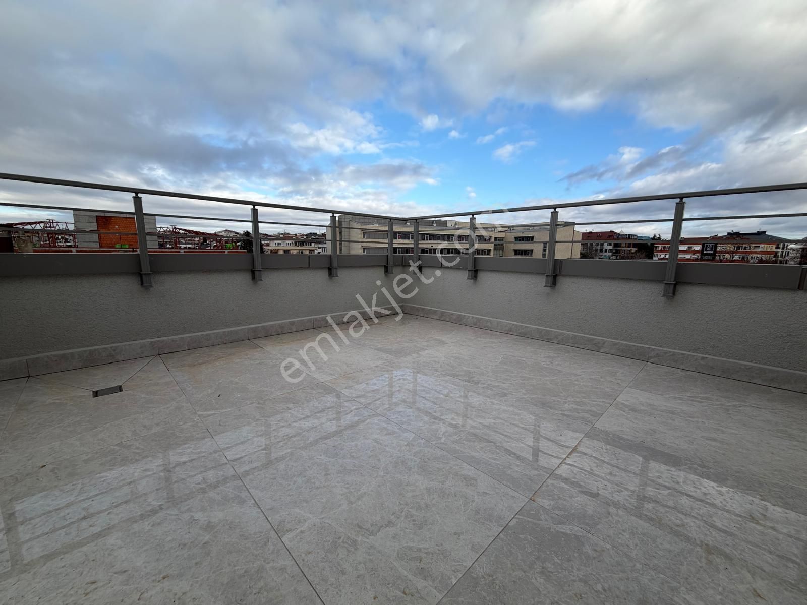 Bahçelievler Merkezde 5+2 Eşsiz Terasıyla Oturuma Hazır Dublex - Görsel 30