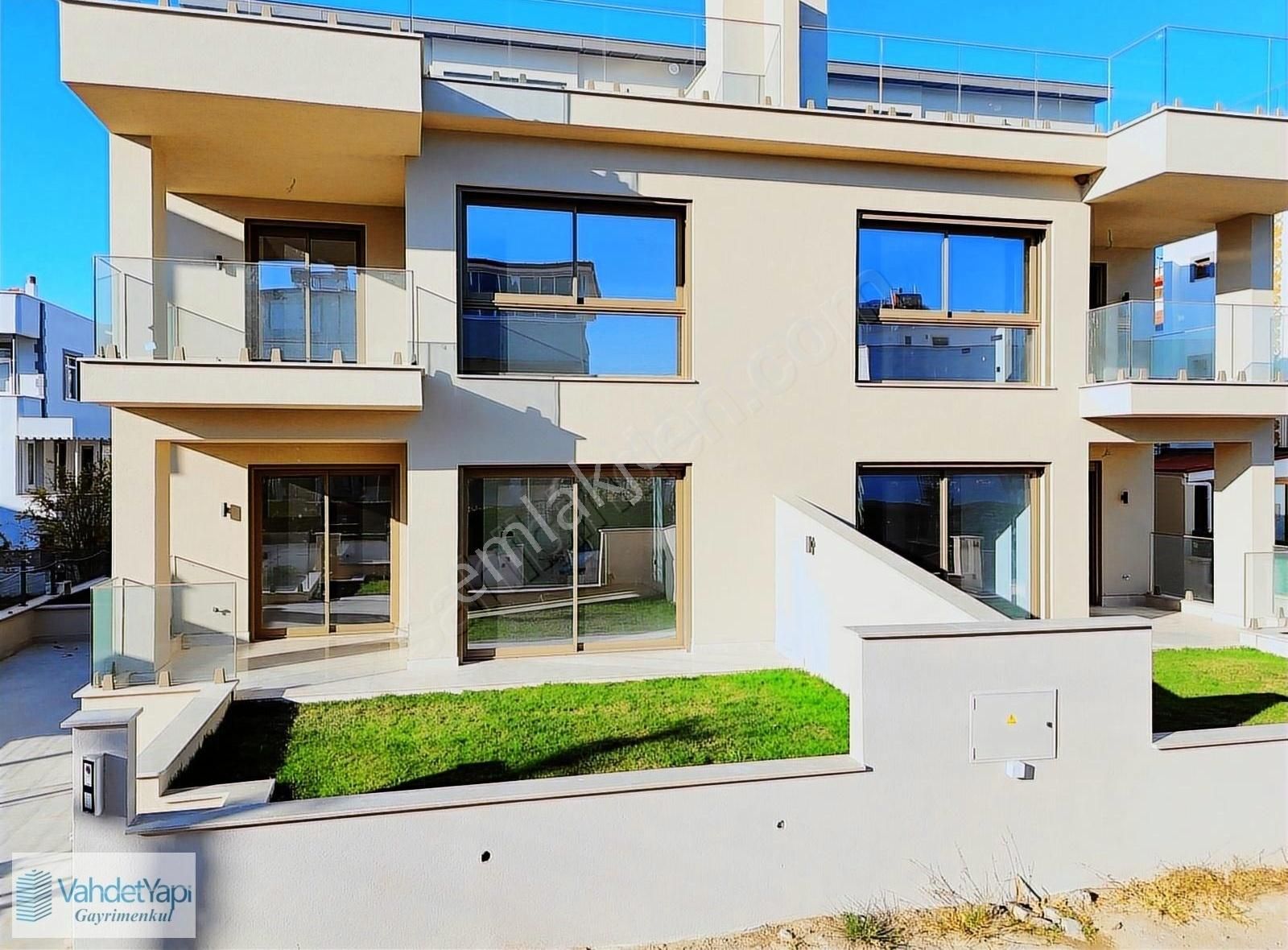 Vahdet'ten Denize 100 Mt Ultra Luks Hayran Kalacağınız Villa !!! - Görsel 12