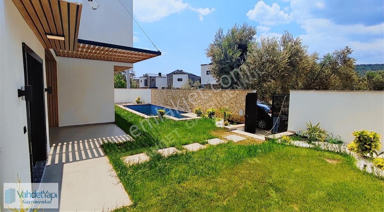 Vahdet'ten Güre'de Efsane 5+1 Havuzlu Saunalı Müstakil Villa - Görsel 21