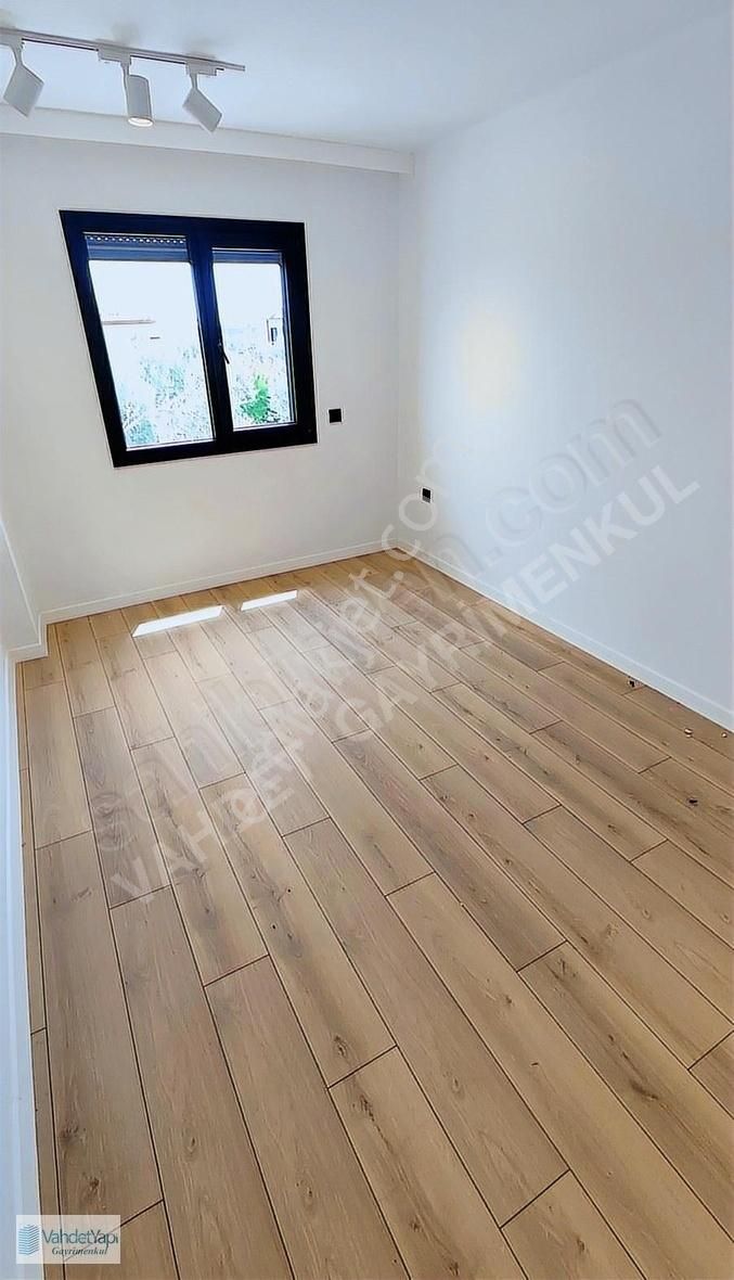Vahdet'ten Güre'de Efsane 5+1 Havuzlu Saunalı Müstakil Villa - Görsel 20