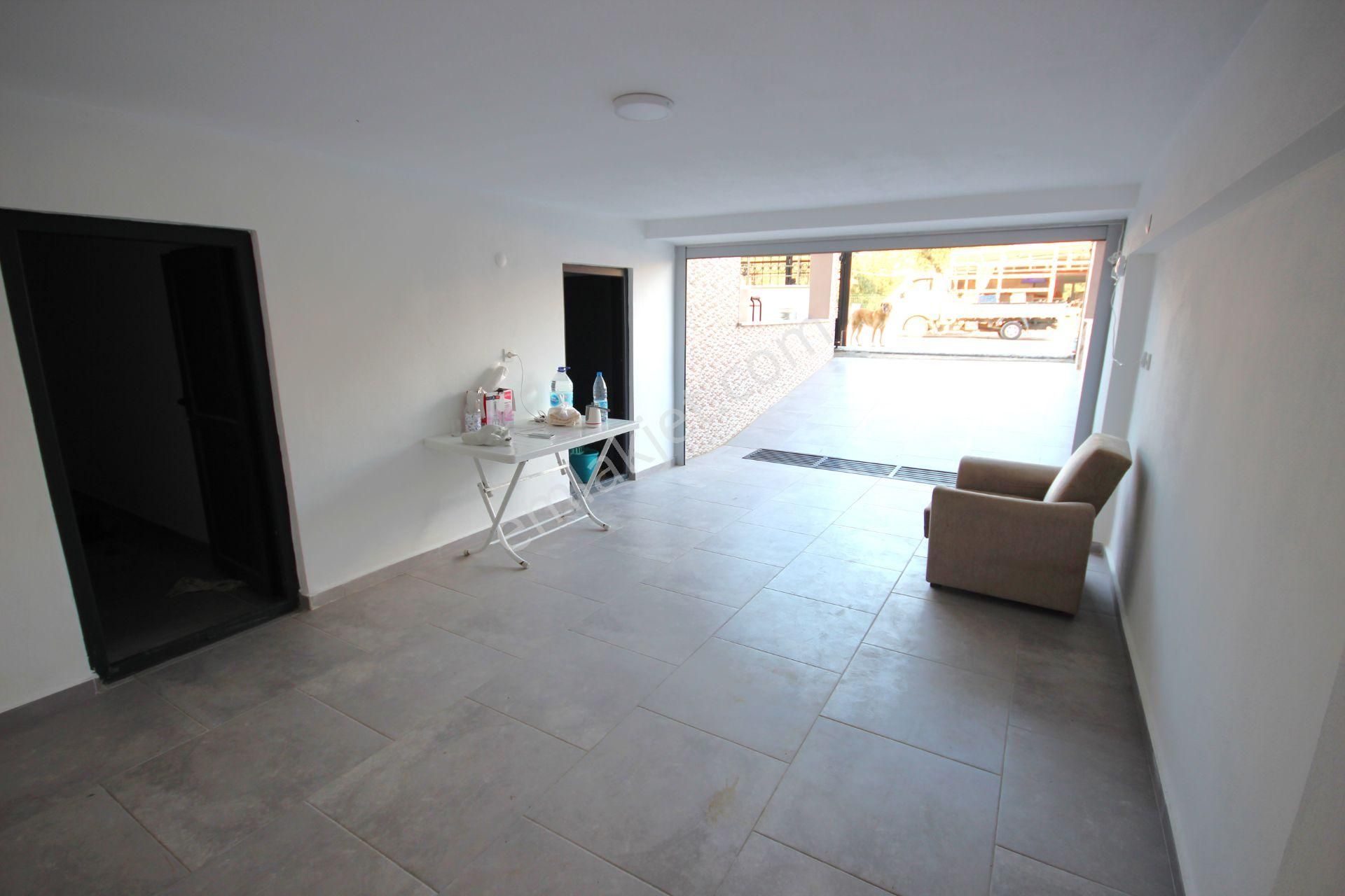 Vahdet'ten Güre Ssk'da Kapalı Garajlı Müstakil Bahçeli 3+1 Villa - Görsel 32