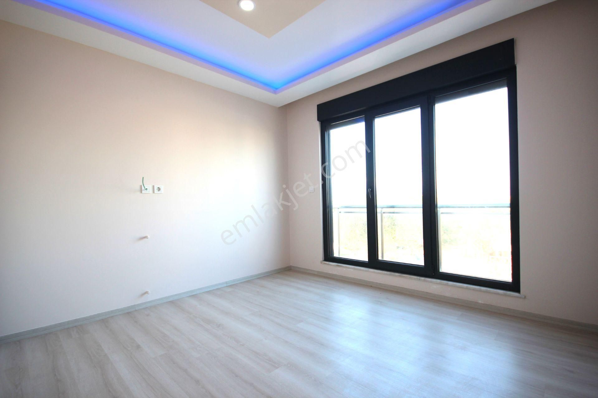 Vahdet'ten Güre Ssk'da Kapalı Garajlı Müstakil Bahçeli 3+1 Villa - Görsel 22