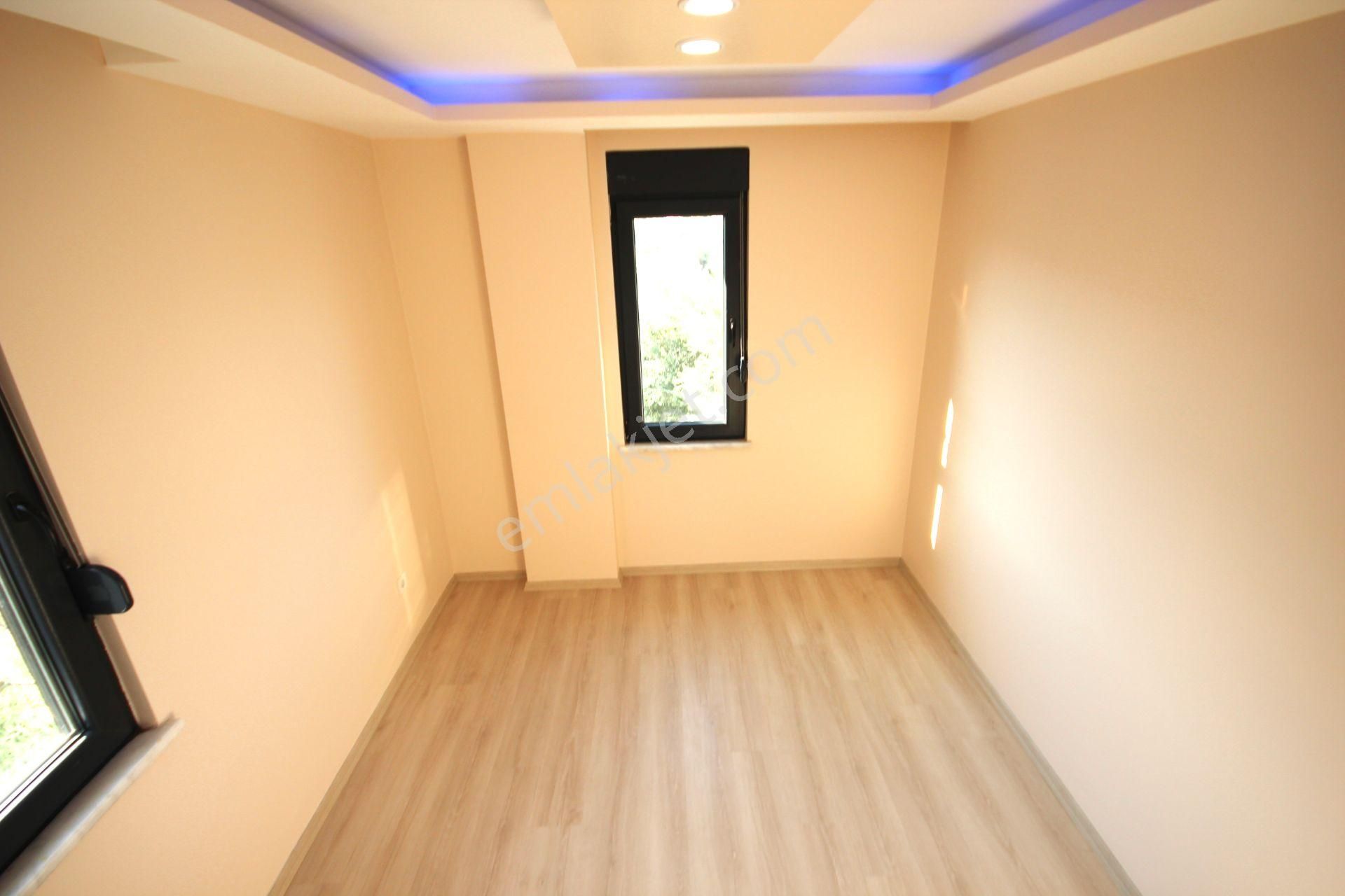 Vahdet'ten Güre Ssk'da Kapalı Garajlı Müstakil Bahçeli 3+1 Villa - Görsel 15