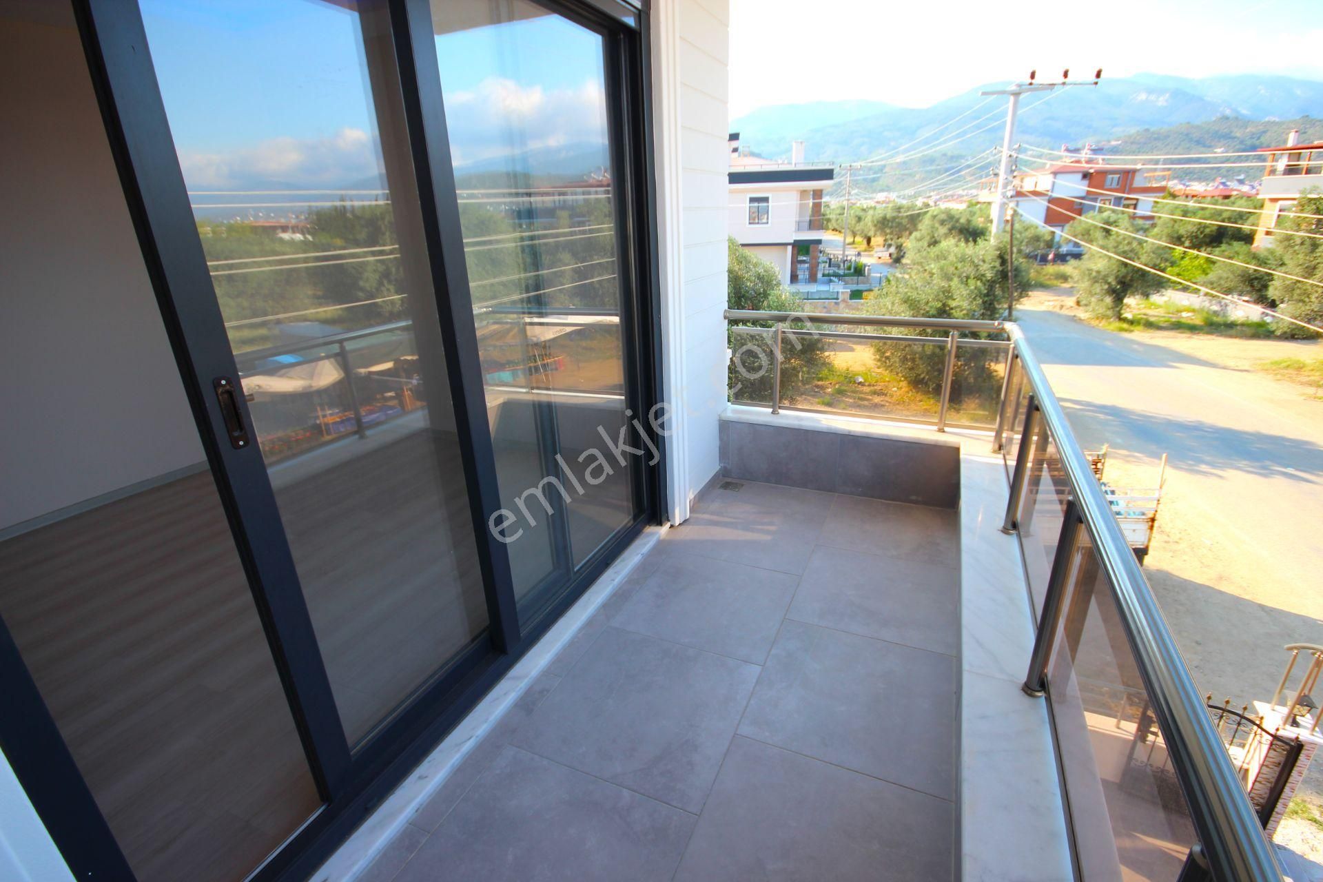 Vahdet'ten Güre Ssk'da Kapalı Garajlı Müstakil Bahçeli 3+1 Villa - Görsel 21