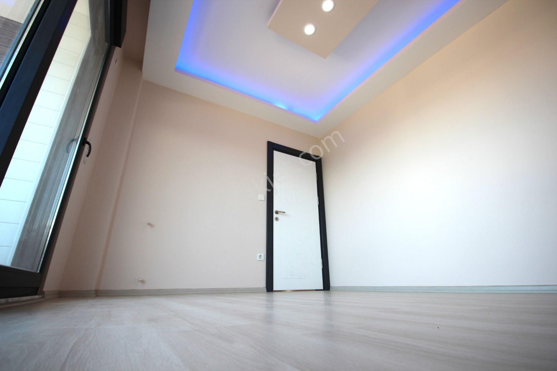 Vahdet'ten Güre Ssk'da Kapalı Garajlı Müstakil Bahçeli 3+1 Villa - Görsel 24