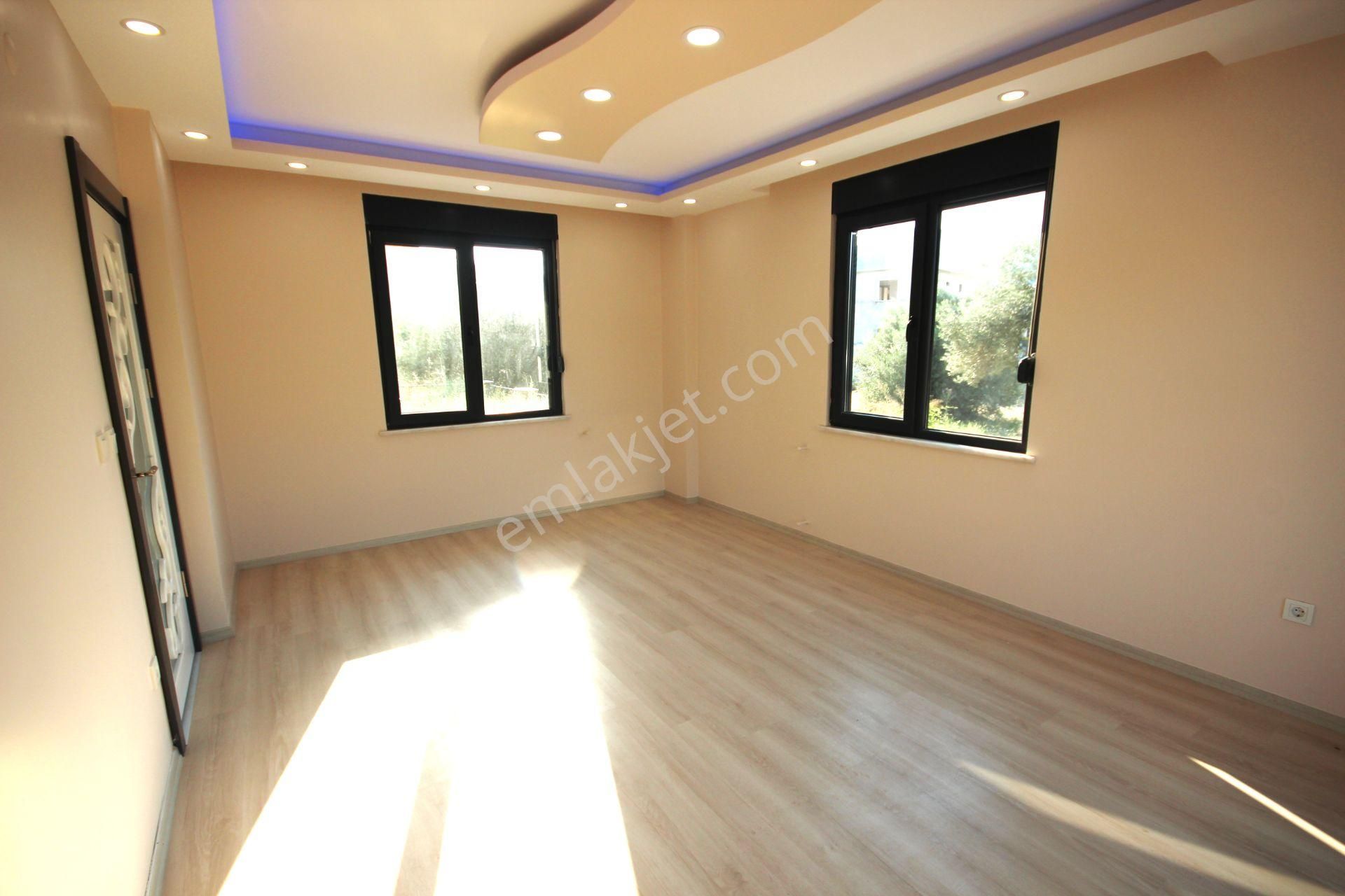 Vahdet'ten Güre Ssk'da Kapalı Garajlı Müstakil Bahçeli 3+1 Villa - Görsel 9