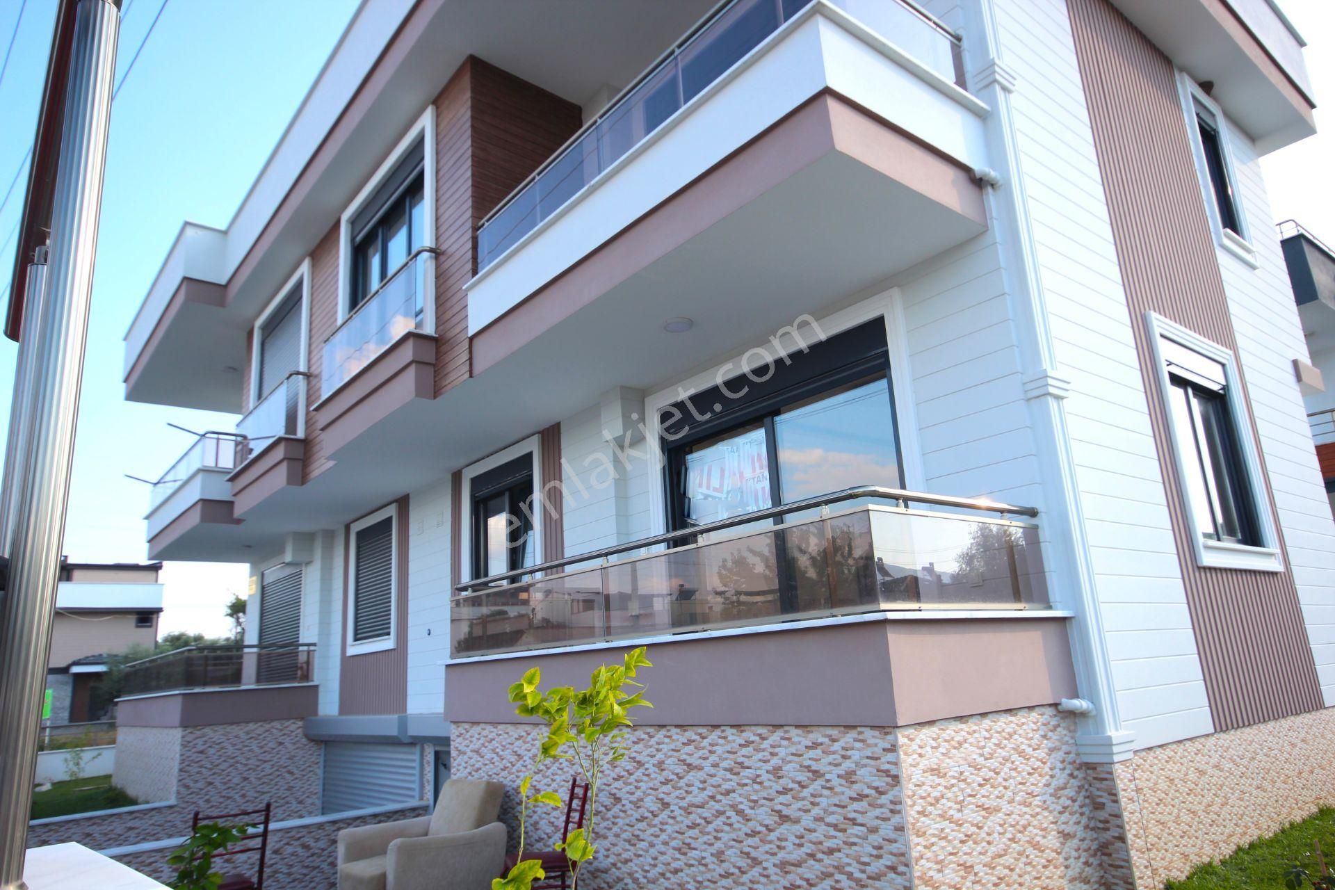 Vahdet'ten Güre Ssk'da Kapalı Garajlı Müstakil Bahçeli 3+1 Villa - Görsel 2