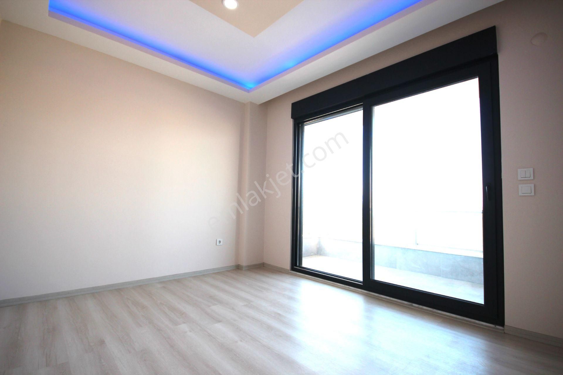 Vahdet'ten Güre Ssk'da Kapalı Garajlı Müstakil Bahçeli 3+1 Villa - Görsel 19