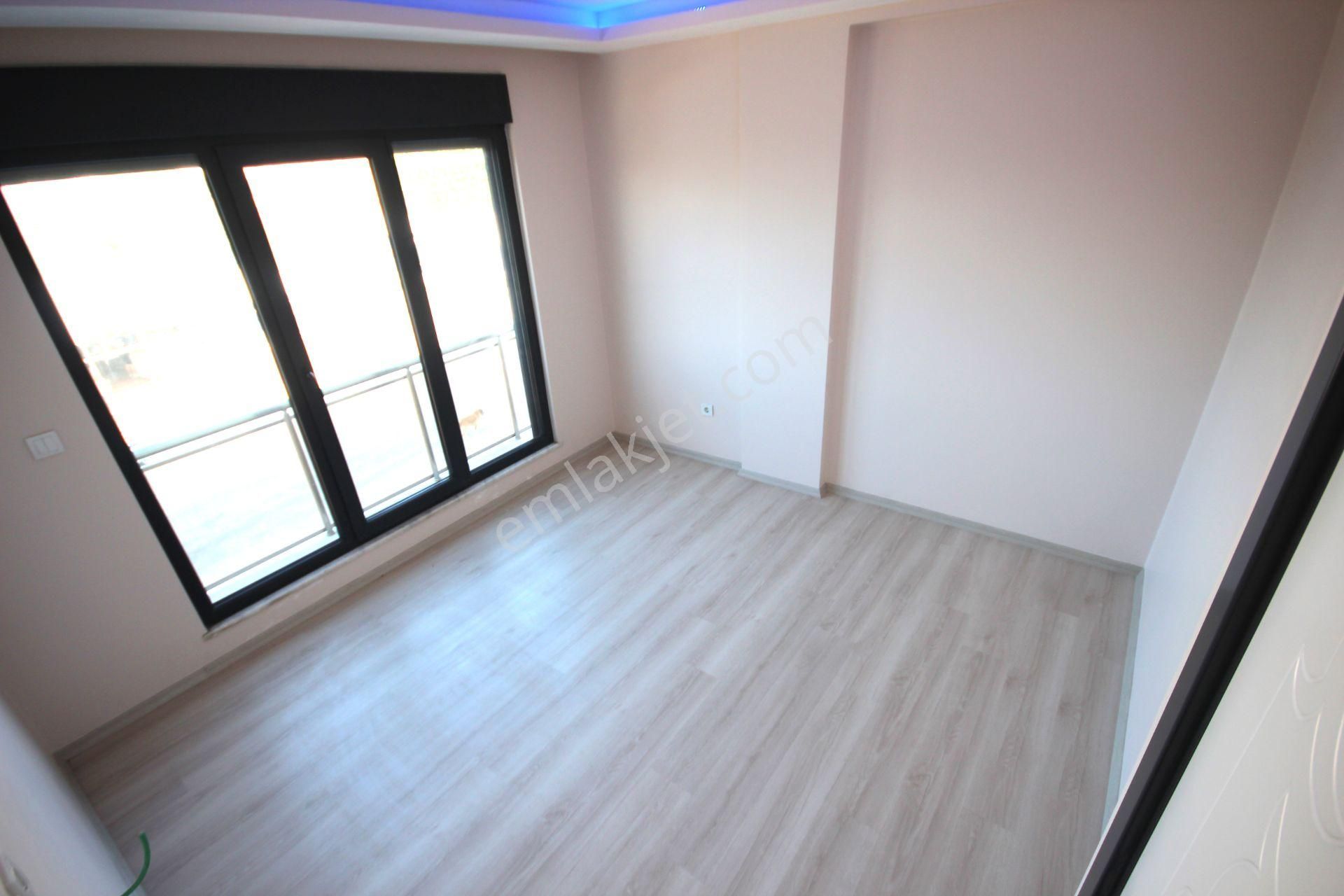 Vahdet'ten Güre Ssk'da Kapalı Garajlı Müstakil Bahçeli 3+1 Villa - Görsel 25