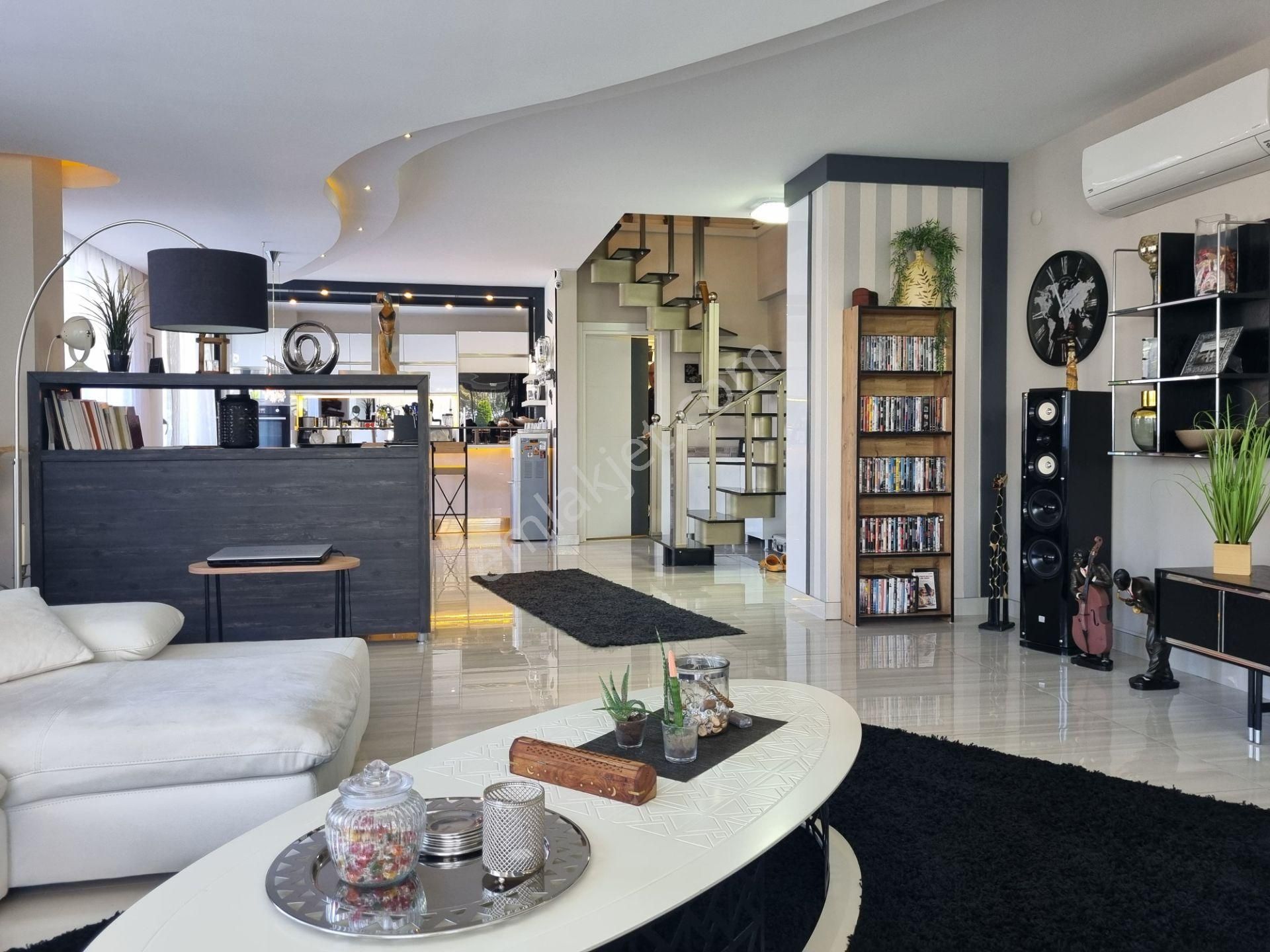 Alanya Kargıcak Mahallesi'nde Lüks 3+1 Bahçe Dubleksi - Toprak Panorama Residence'da - Görsel 8