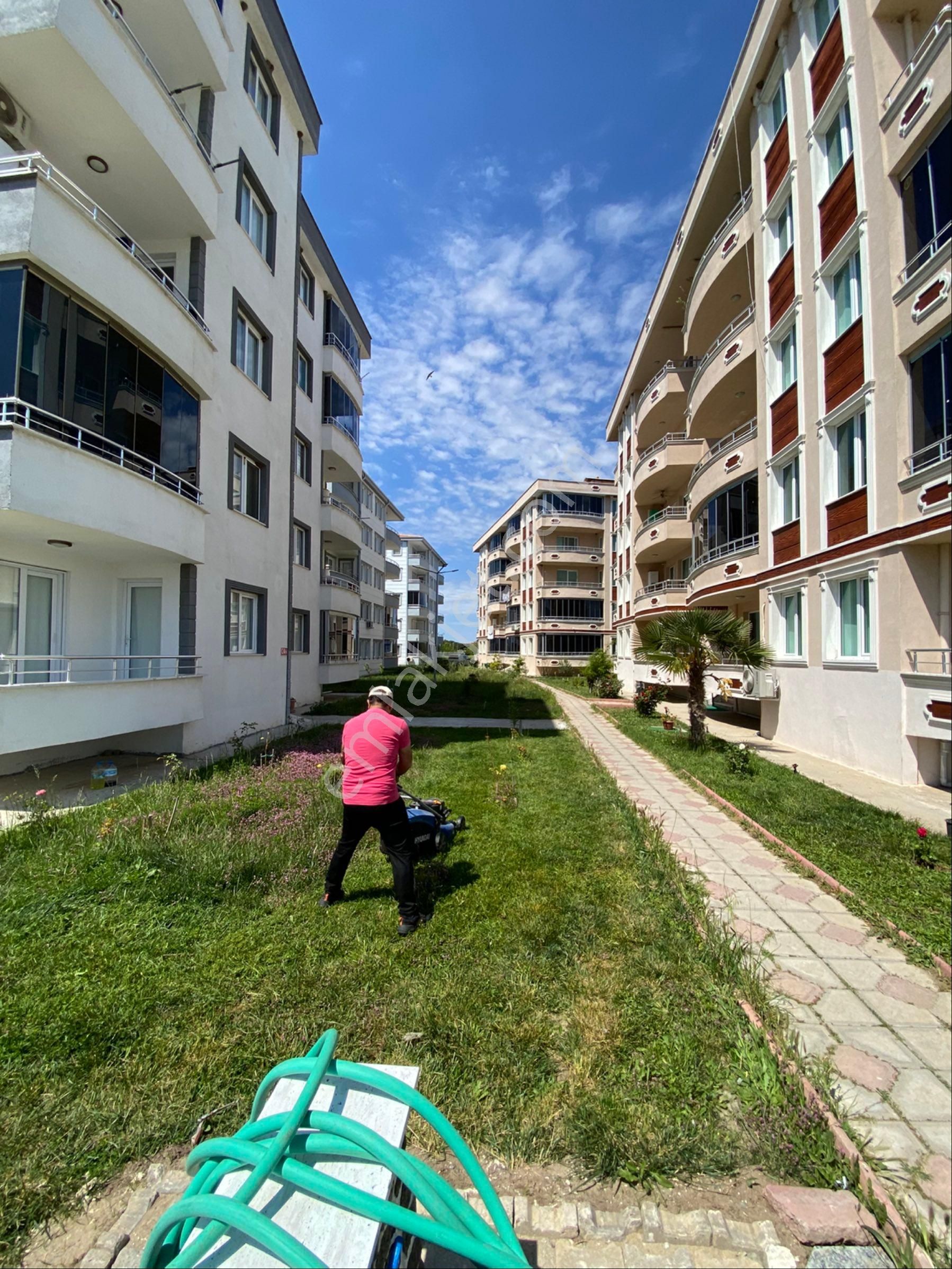 2+1kapalı Mutfak Geniş Ve Büyük