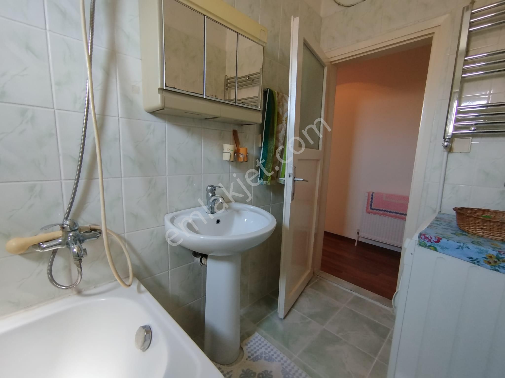 Remax Hür Yeşim Kara'dan 3 Daire 2 Dükkan Komple Satılık Bina - Görsel 20