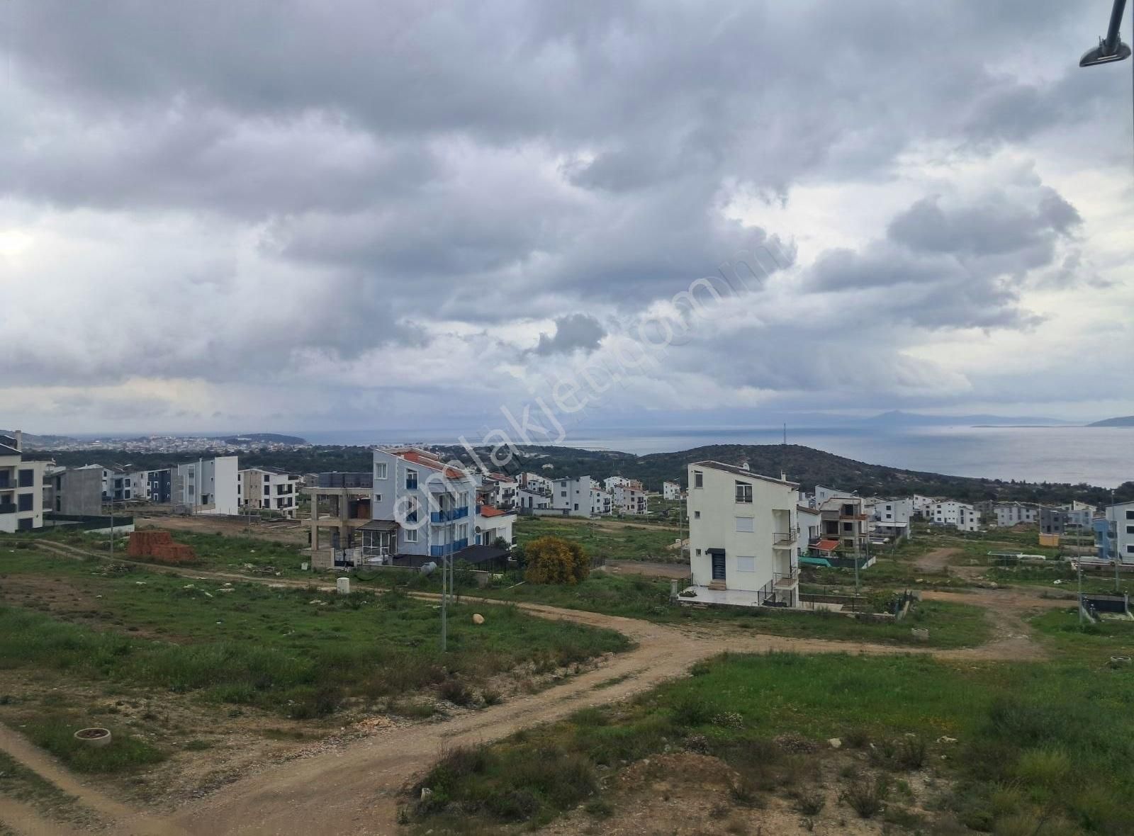 Mordogan Kamukentte 293 M2 2.5 Kat Dublex Vılla Imarlı Arsa - Görsel 9