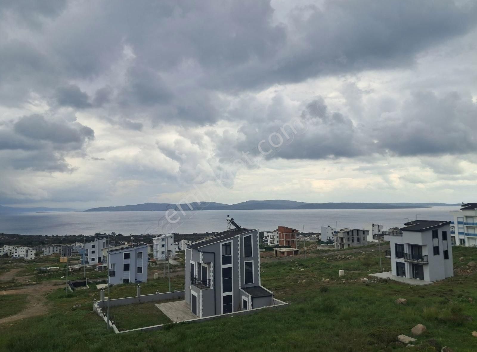 Mordogan Kamukentte 293 M2 2.5 Kat Dublex Vılla Imarlı Arsa - Görsel 2