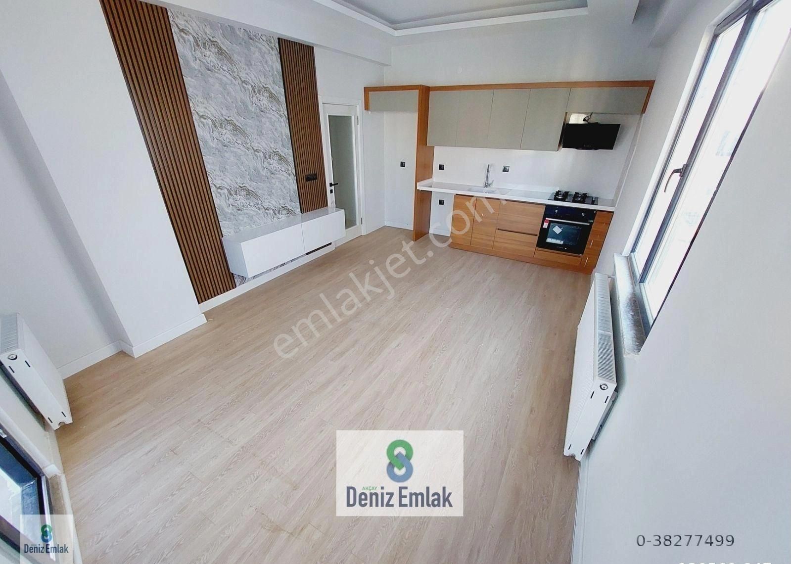 Denizden Akçayda Arakat Ön Cephe Satılık 2+1 Daire.