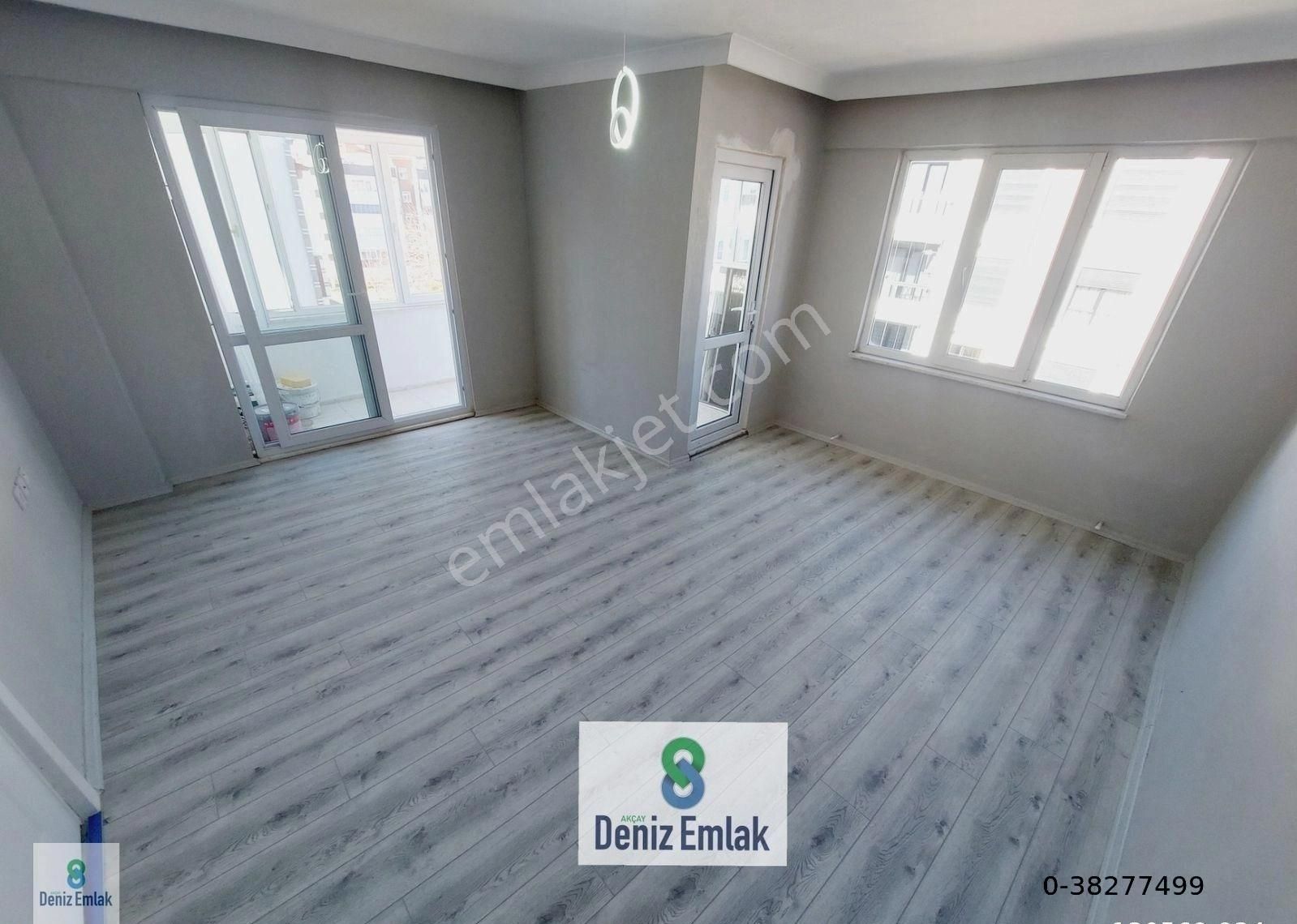Denizden Akçayda Ön Cephe Masrafsız Satılık 2+1 Daire.