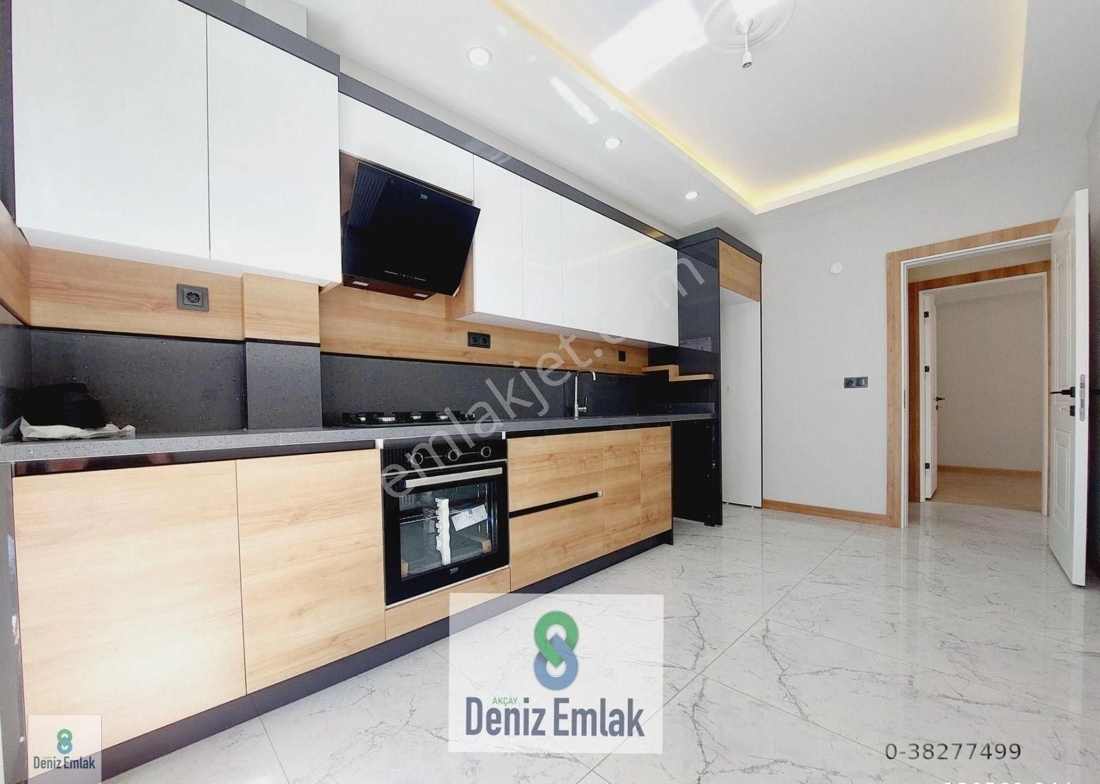 Denizden Akçayda Lüks Ebeveynli Satılık 2+1 Daire.