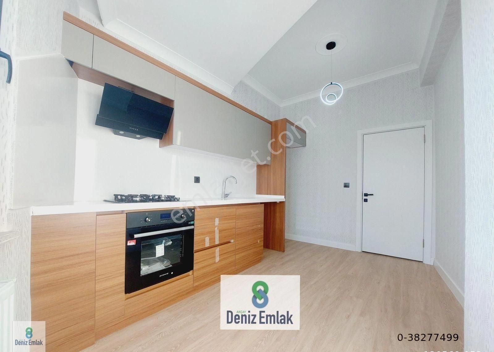 Denizden Akçayda Yeni Asansörlü Ön Cephe Satılık 2+1 Daire.