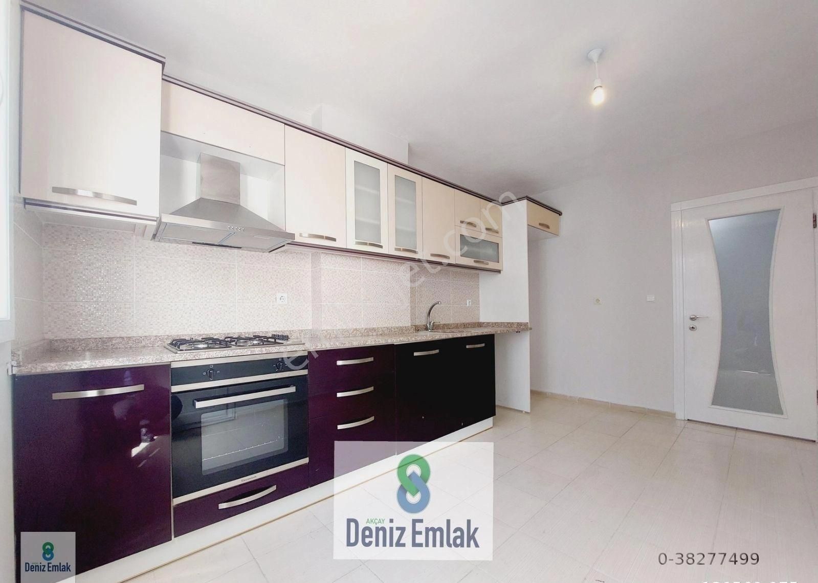 Denizden Akçayda Denize 400 M Arakat Masrafsız Satılık 2+1 Daire.