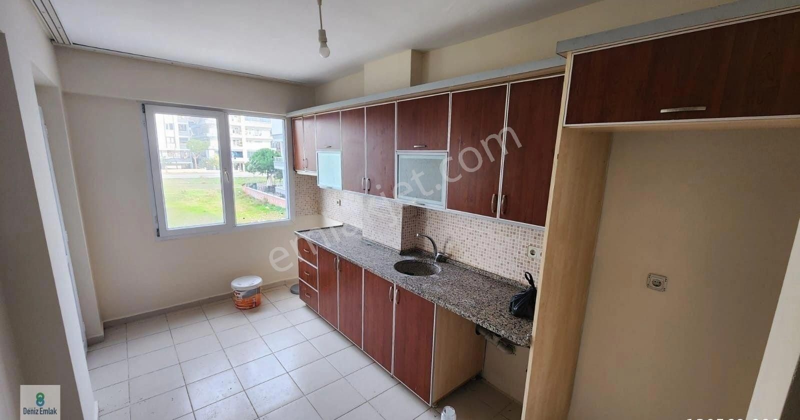 Denizden Akçayda Ön Cephe Masrafsız Satılık 2+1 Daire.