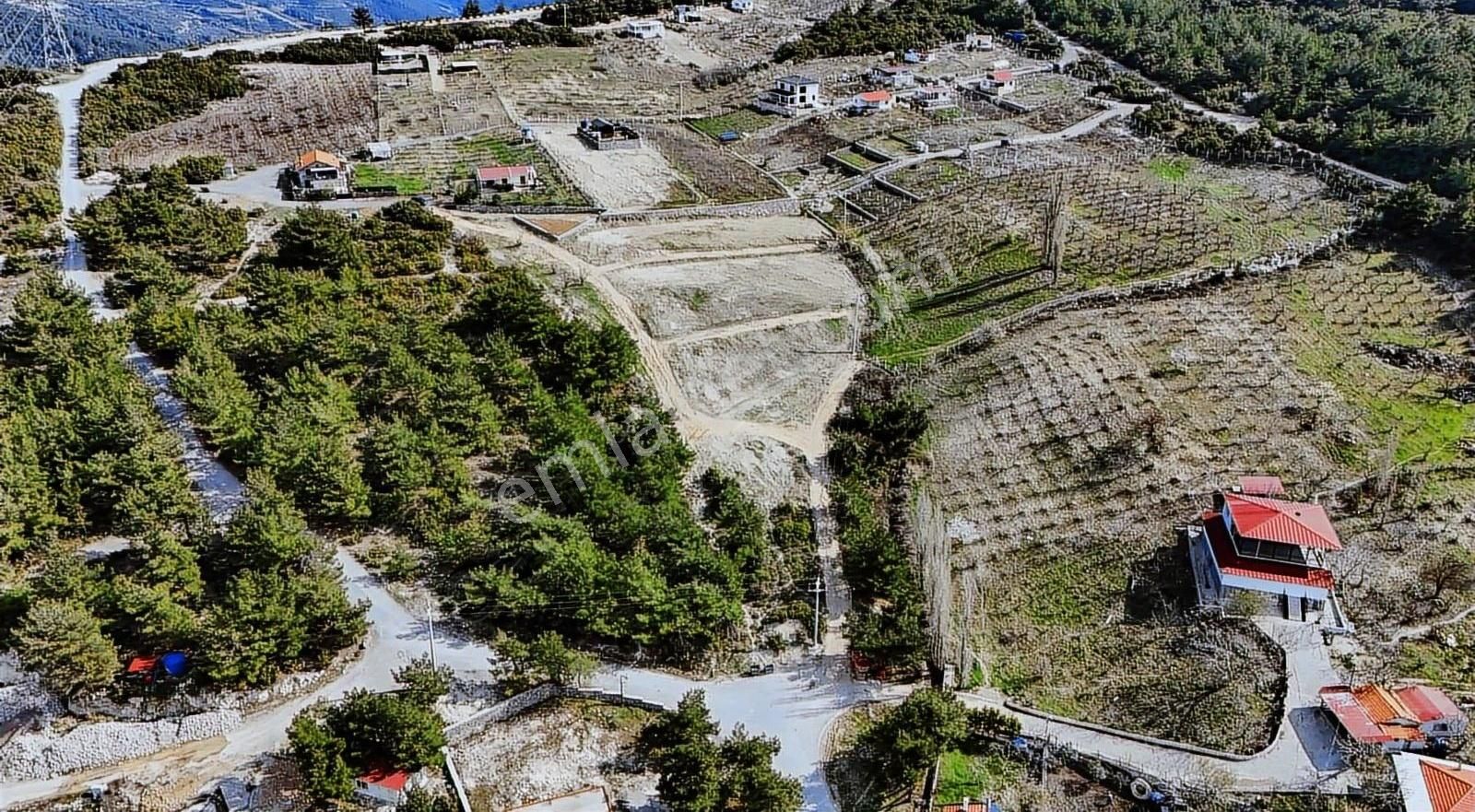 Bornova Beşyol Sitesinin İçerisinde Satılık Parseller - Görsel 2