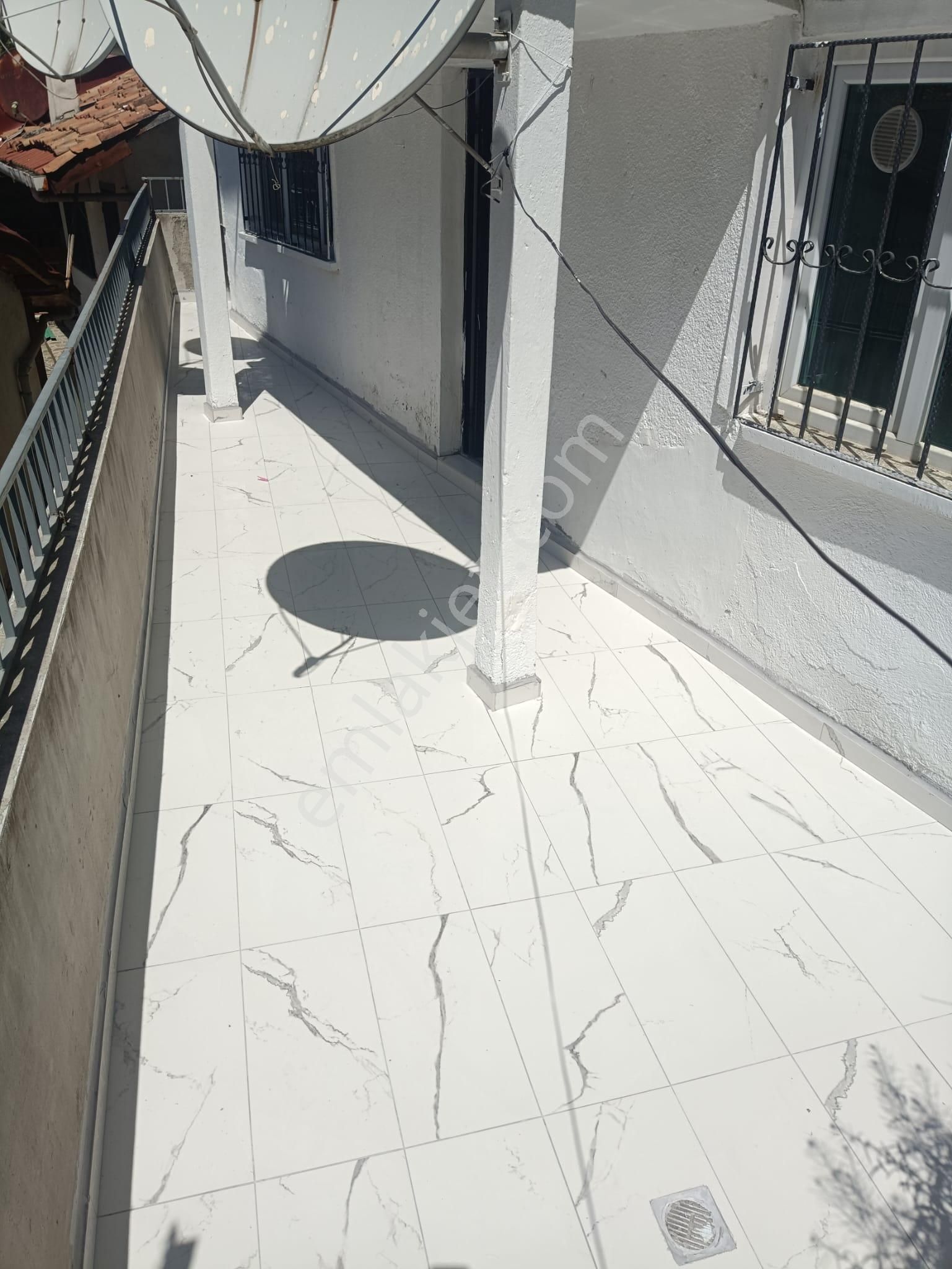 Satılık 2+1 Daire, 1/3 Arsa Payı Var
