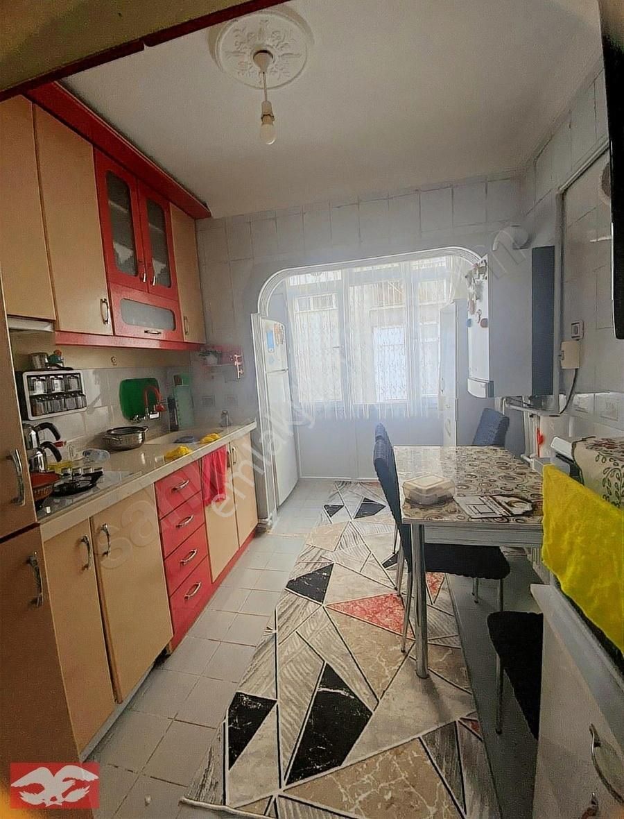 * Mareşal Çakmak Mh. Ön Cephe Ara Kat Bağımsız Yapılı 3+1 Daire*