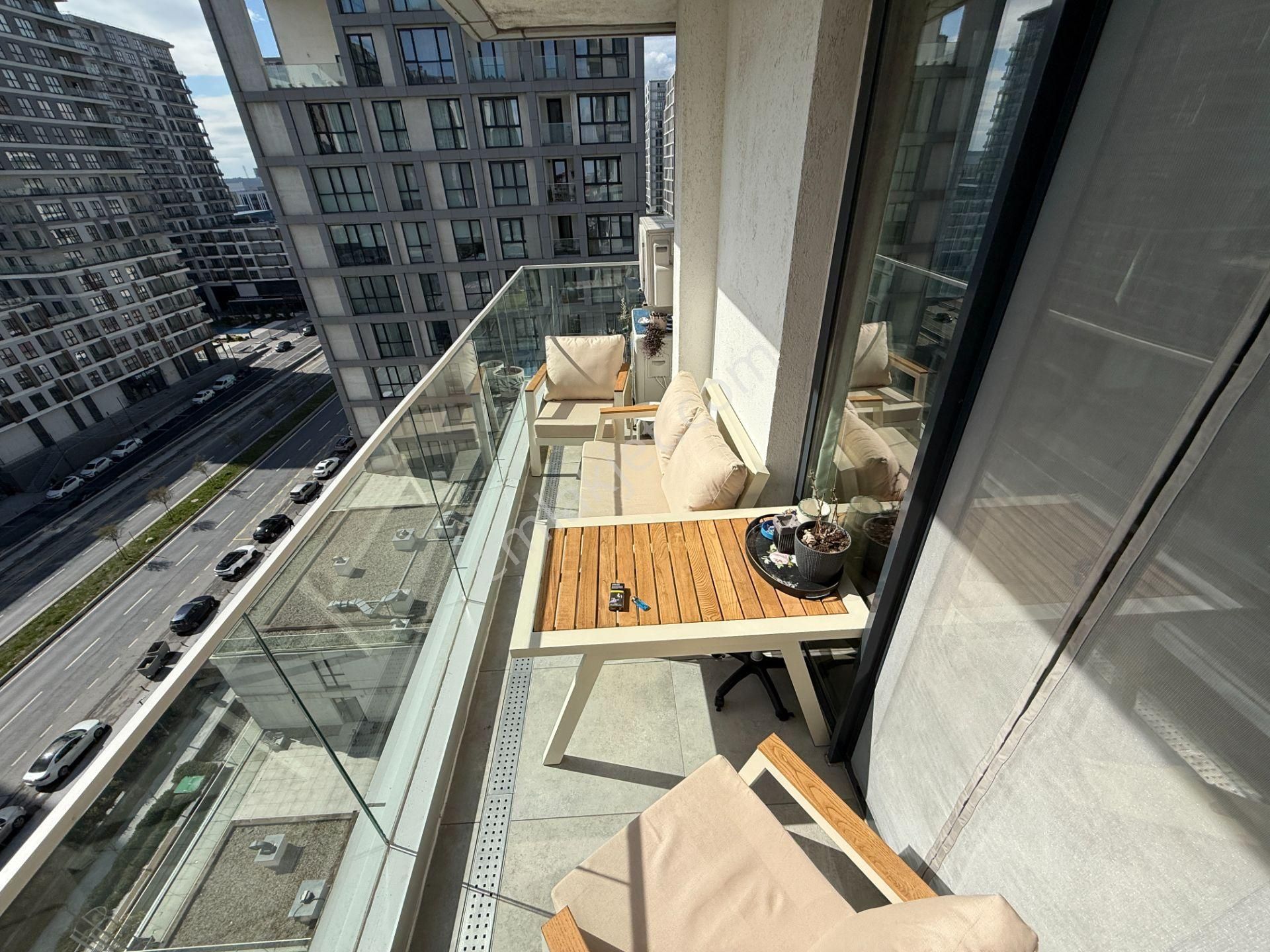 Bahçeşehir Strada 1. Etap Satılık 120 M2 2+1 Daire - Görsel 9