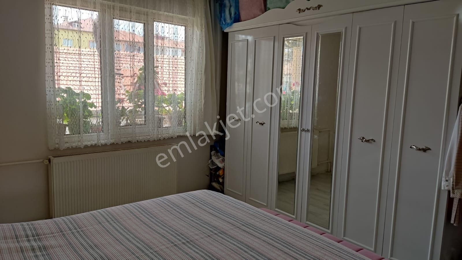 Denizli Fesleğen Mahallesinde 2+1 Satılık Daire