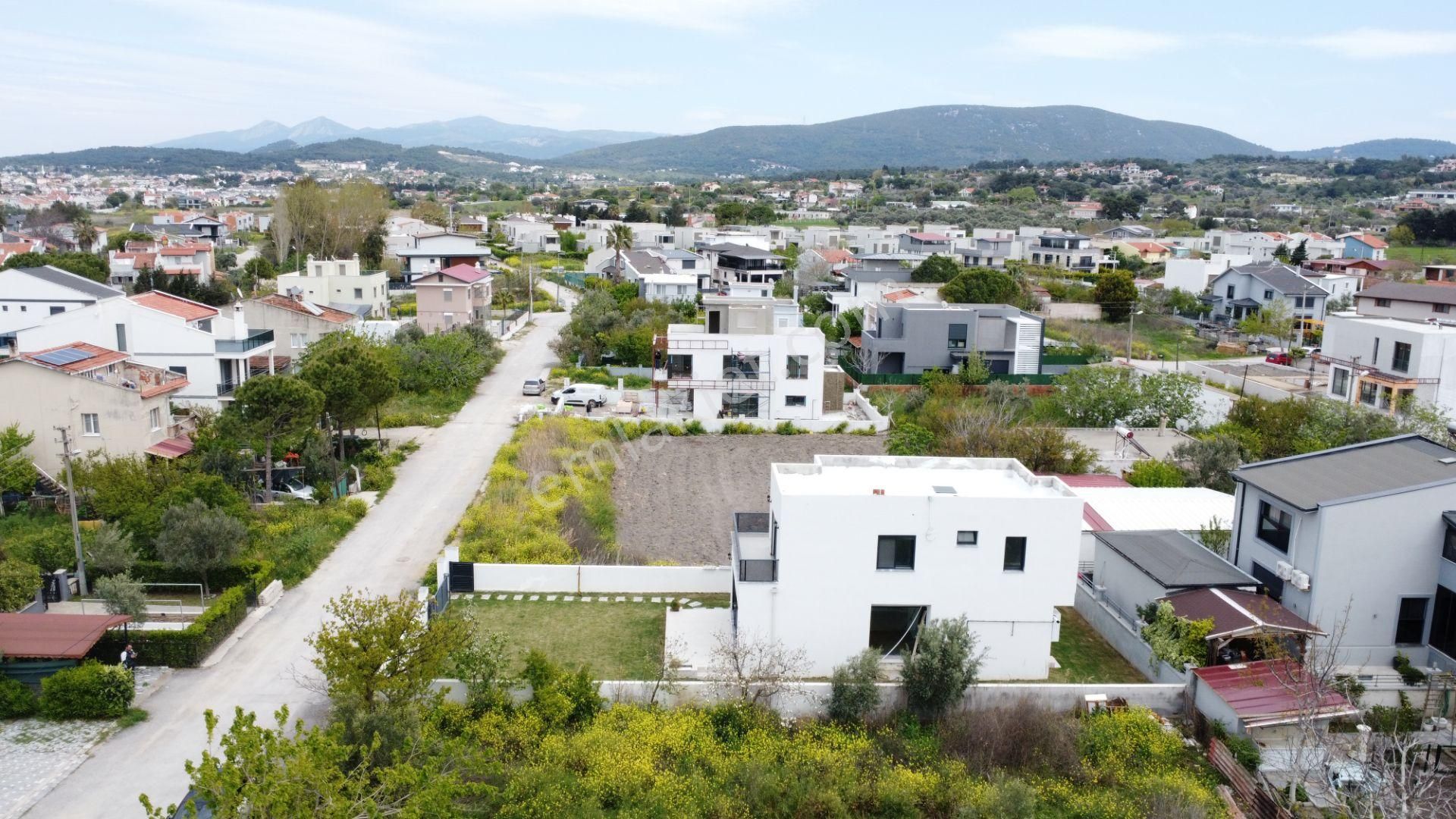 Urla Atatürk'te 335 M2 Arsa İçerisinde Tam Müstakil Villa - Görsel 13