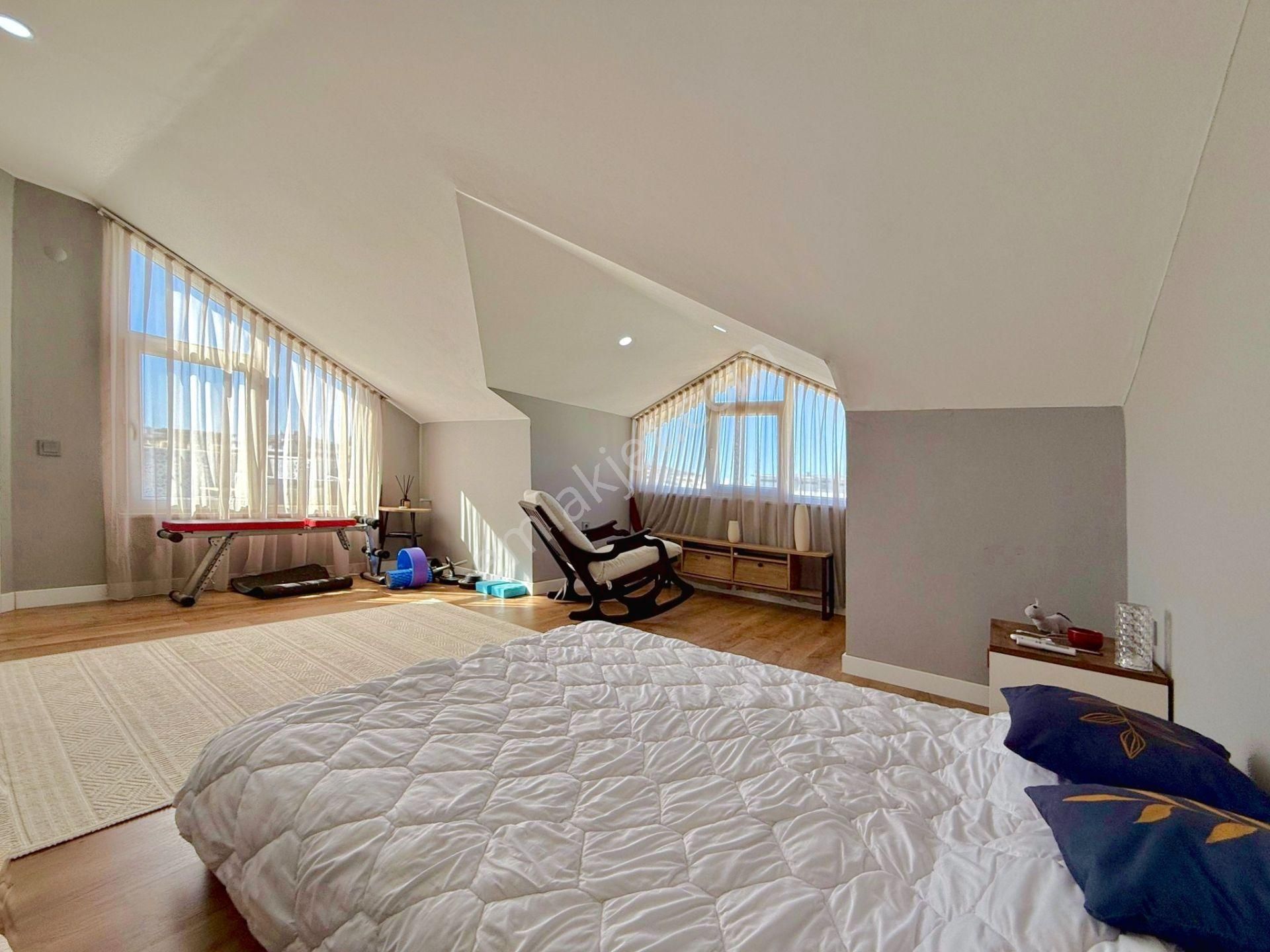 Alanya Oba'da Denize 100 M Mesafede Havuzlu Sitede 3+1 Dubleks - Görsel 12