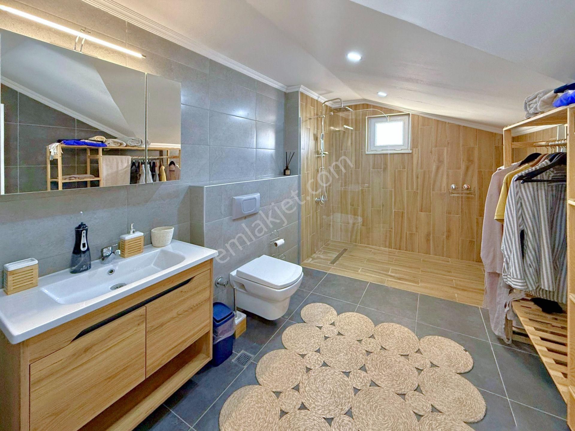 Alanya Oba'da Denize 100 M Mesafede Havuzlu Sitede 3+1 Dubleks - Görsel 23