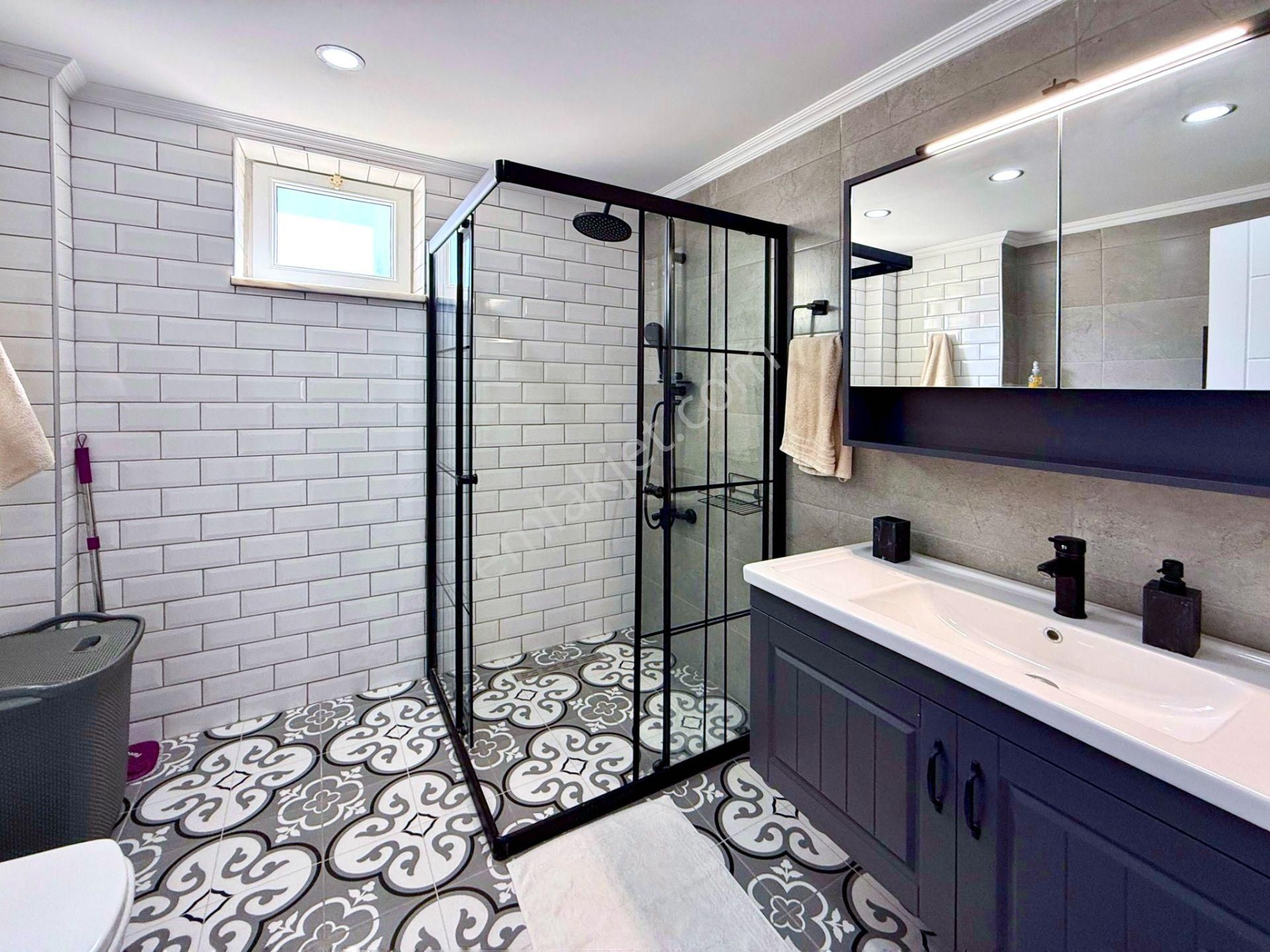 Alanya Oba'da Denize 100 M Mesafede Havuzlu Sitede 3+1 Dubleks - Görsel 20