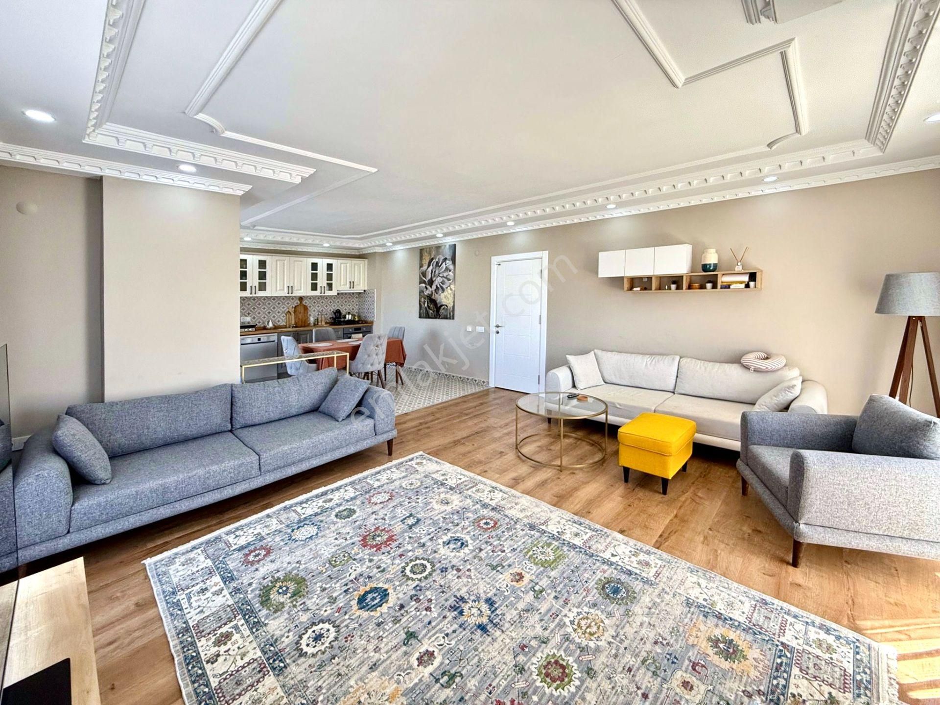 Alanya Oba'da Denize 100 M Mesafede Havuzlu Sitede 3+1 Dubleks - Görsel 5