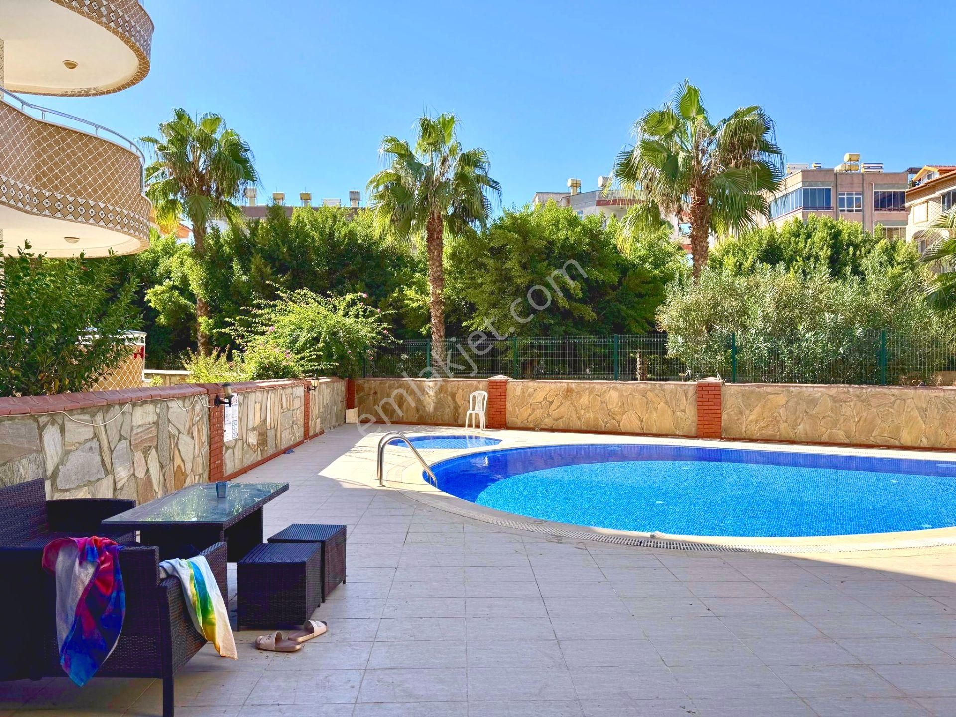 Alanya Oba'da Denize 100 M Mesafede Havuzlu Sitede 3+1 Dubleks - Görsel 35