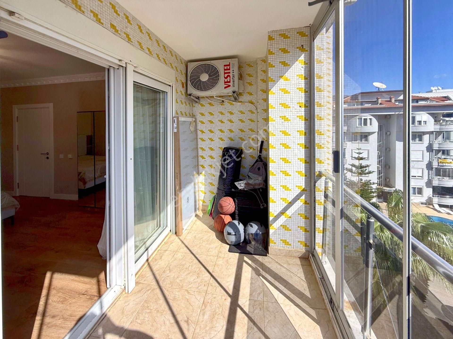 Alanya Oba'da Denize 100 M Mesafede Havuzlu Sitede 3+1 Dubleks - Görsel 31