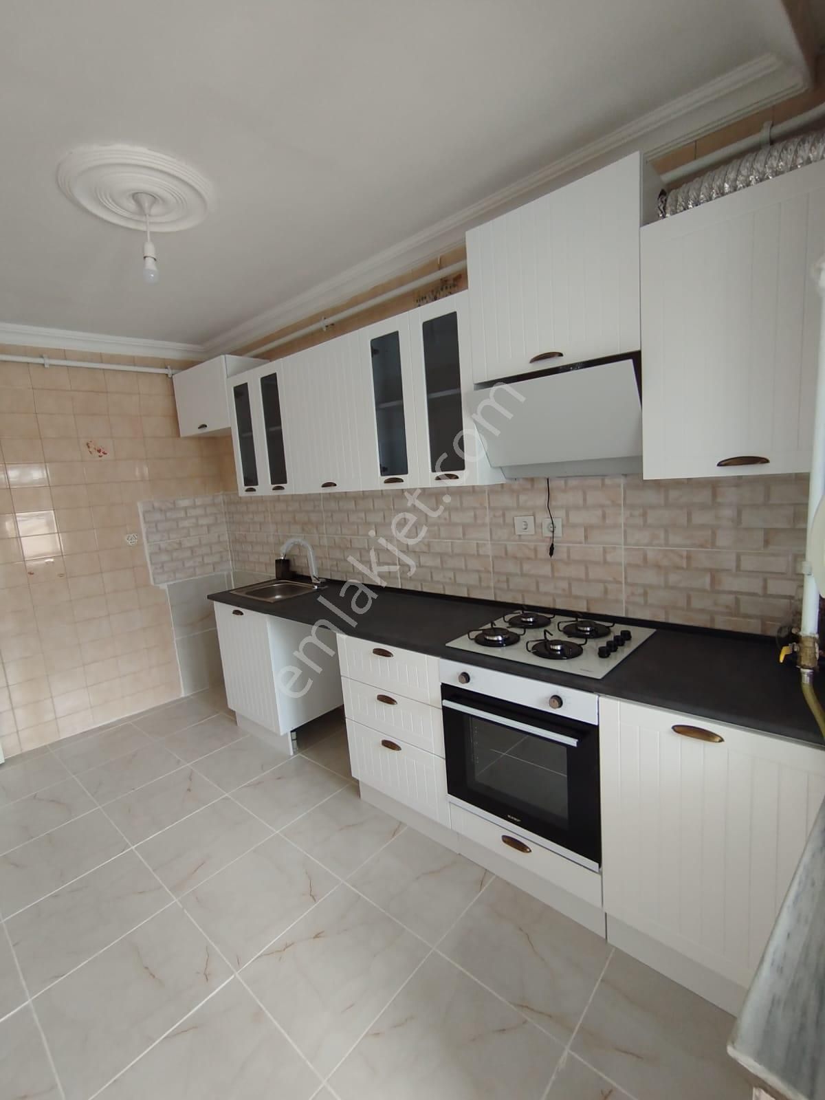 Yayla Mahallesinde 2+1 Ferah Daire