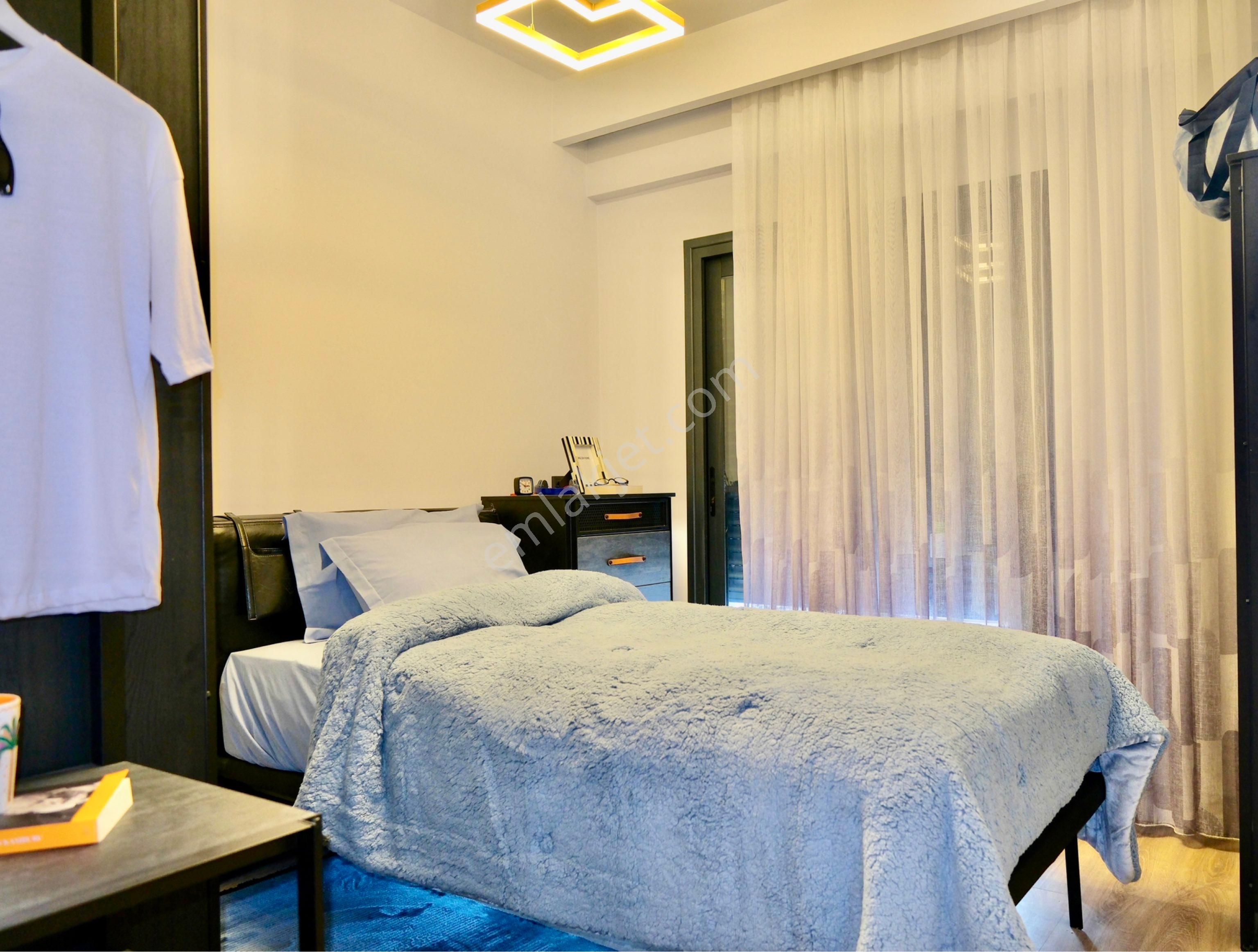 Kuşadasında Muhteşem Tasarlanmış Eşi Benzeri Olmayan Lüks 2+1 Daireler - Görsel 11