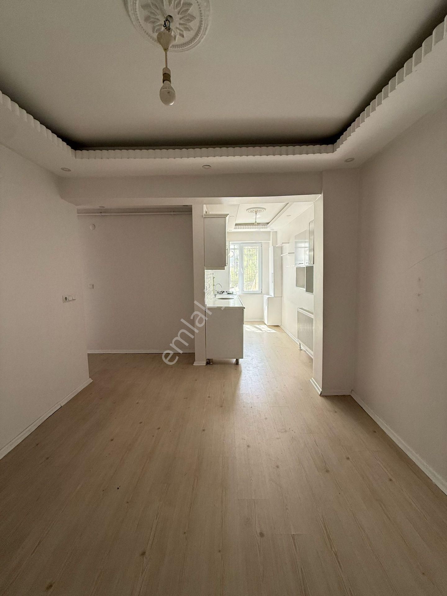 Gultepe Mah De Kombili,ankastreli, Amerıkan Mutfaklı 2+1 Giriş Daire
