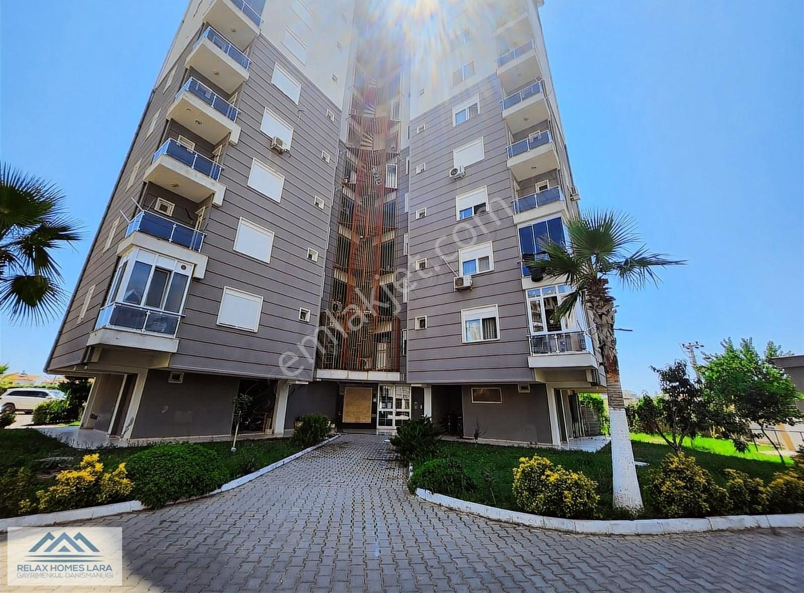 Güzeloba'da Site İçerisinde Deniz Manzaralı 3+1 Satılık Daire - Görsel 23