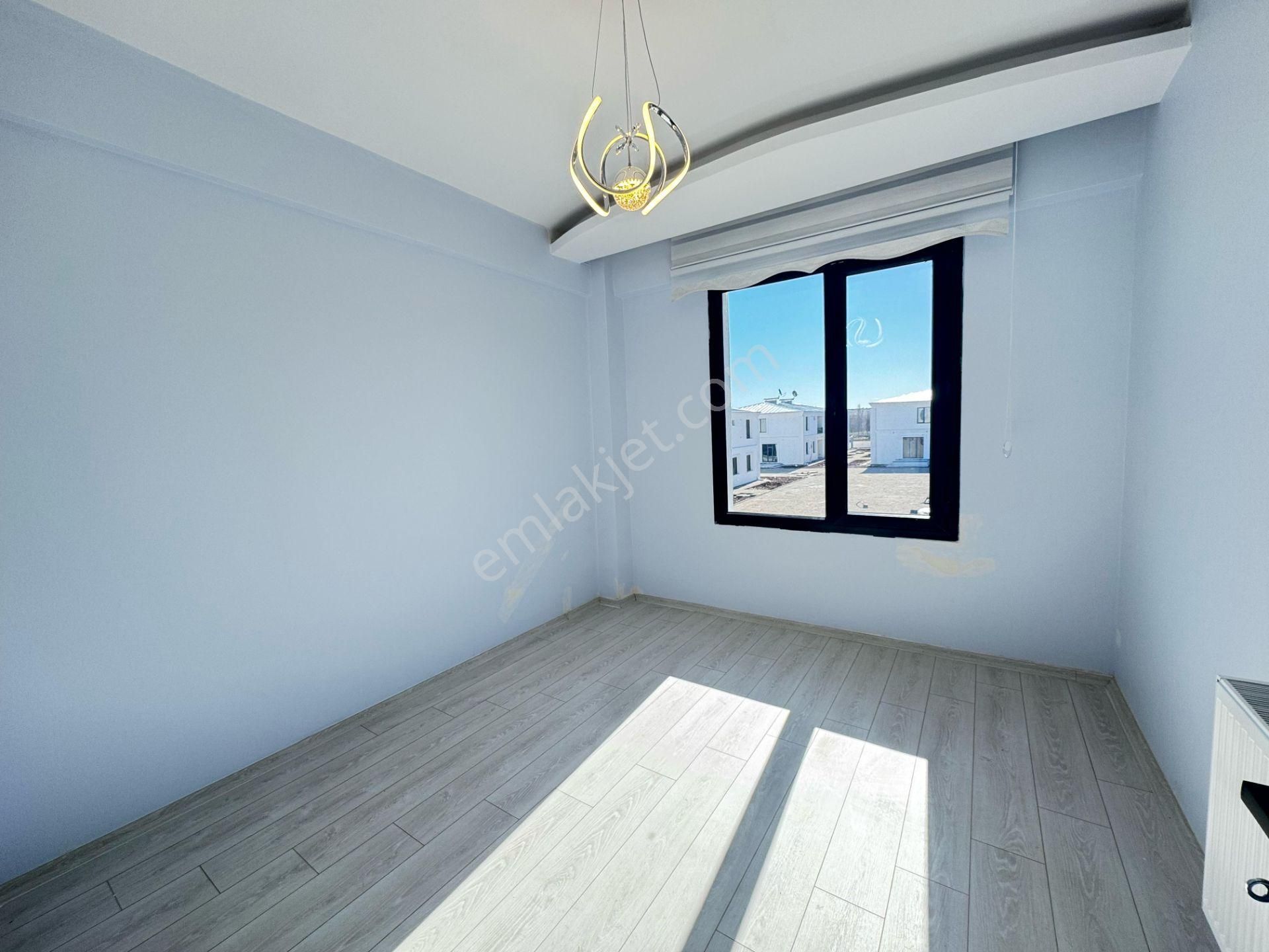 Seyrantepe Aziziye Mah. Satılık Sıfır 4+1 Villa - Görsel 16