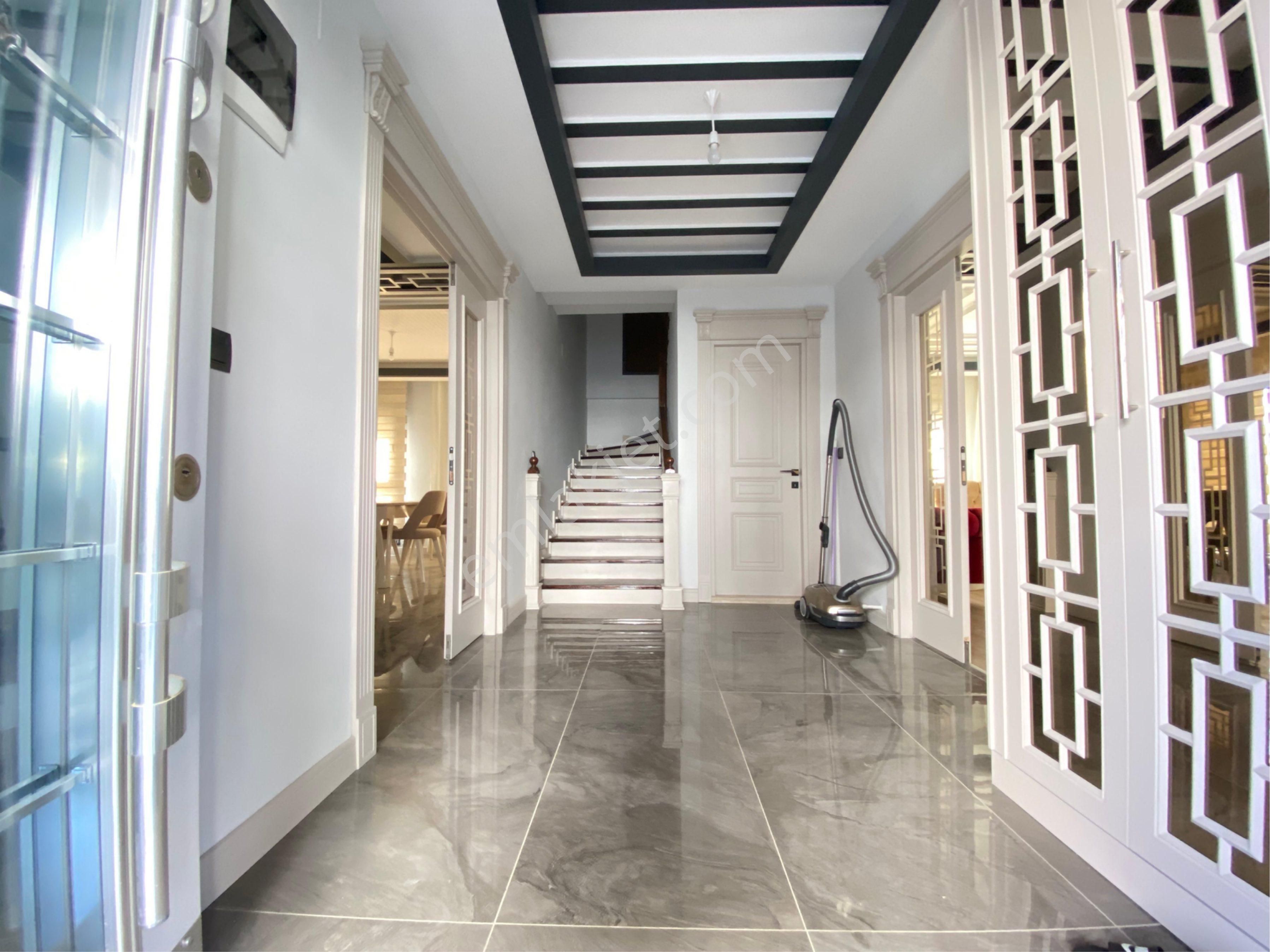 House’dan Altaylılar Mahallesinde Satılık Lüks Tripleks Villa - Görsel 4