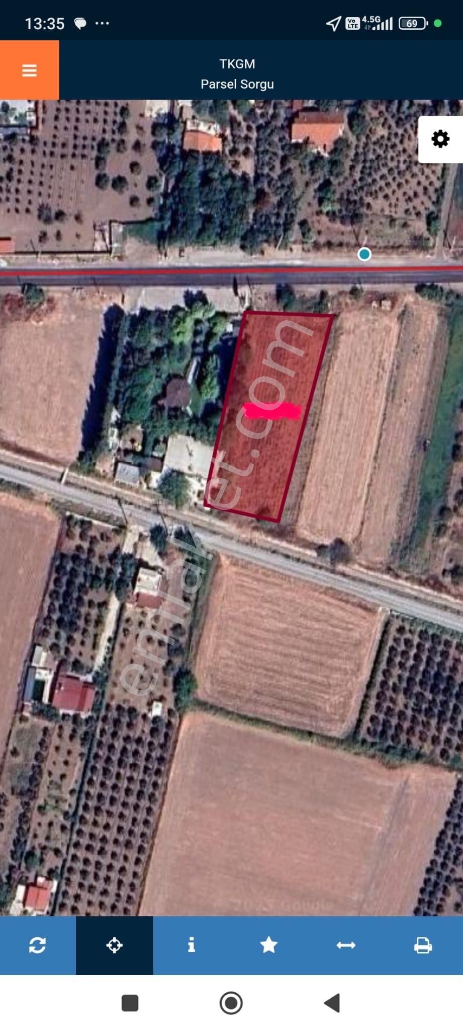 Foça-izmir Yoluna Cepheli Satılık Tarla (2900m2) - Görsel 2