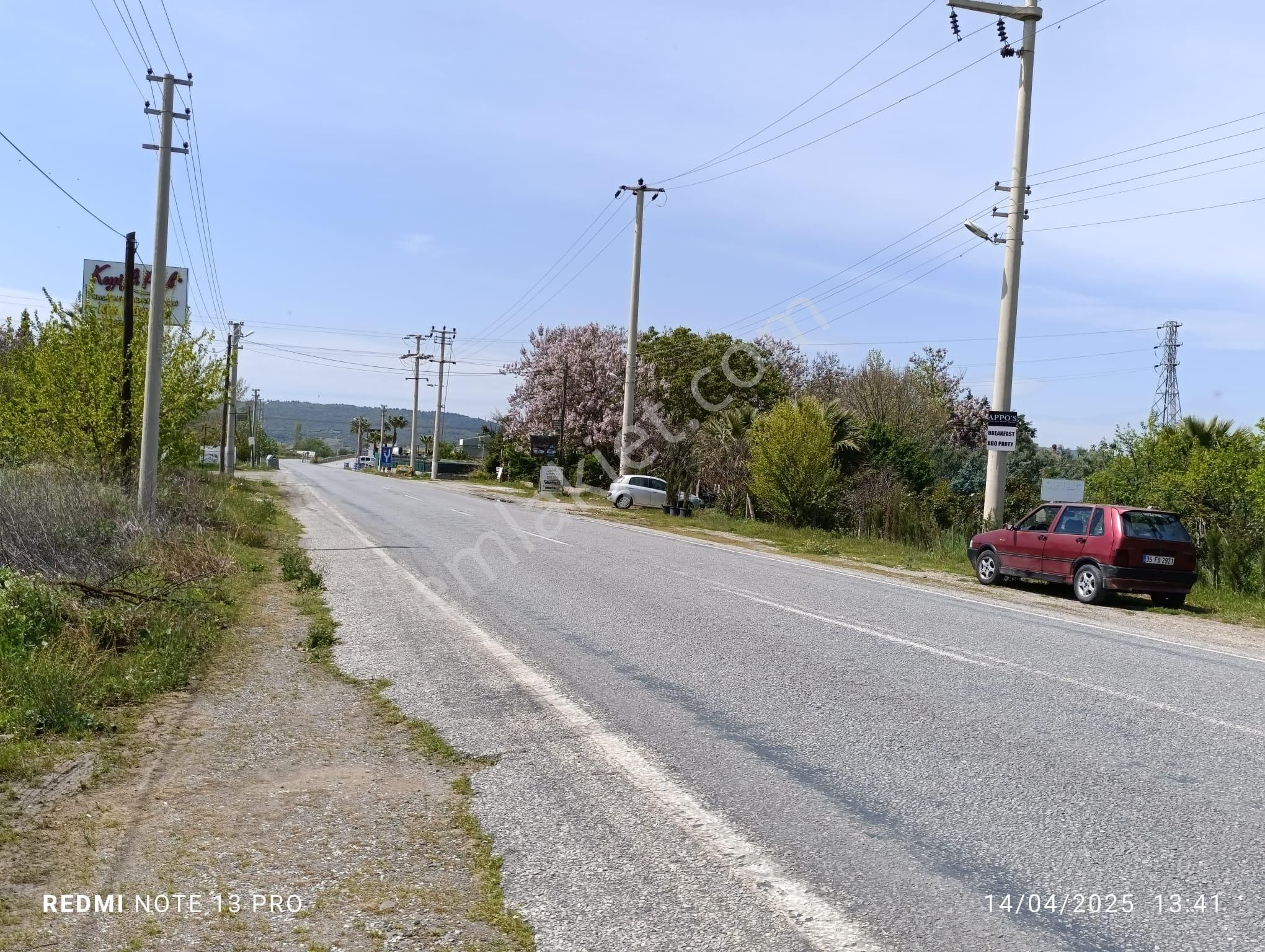 Foça-izmir Yoluna Cepheli Satılık Tarla (2900m2) - Görsel 5