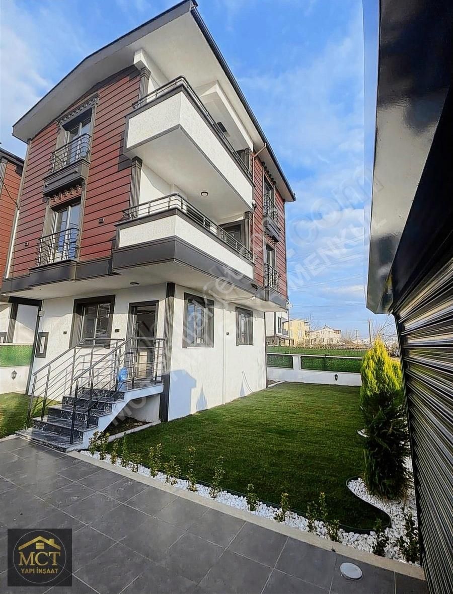4+1 Önü Kapanmaz Manzaralı Villa - Görsel 20