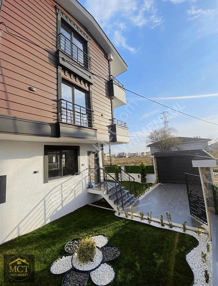 4+1 Önü Kapanmaz Manzaralı Villa - Görsel 16