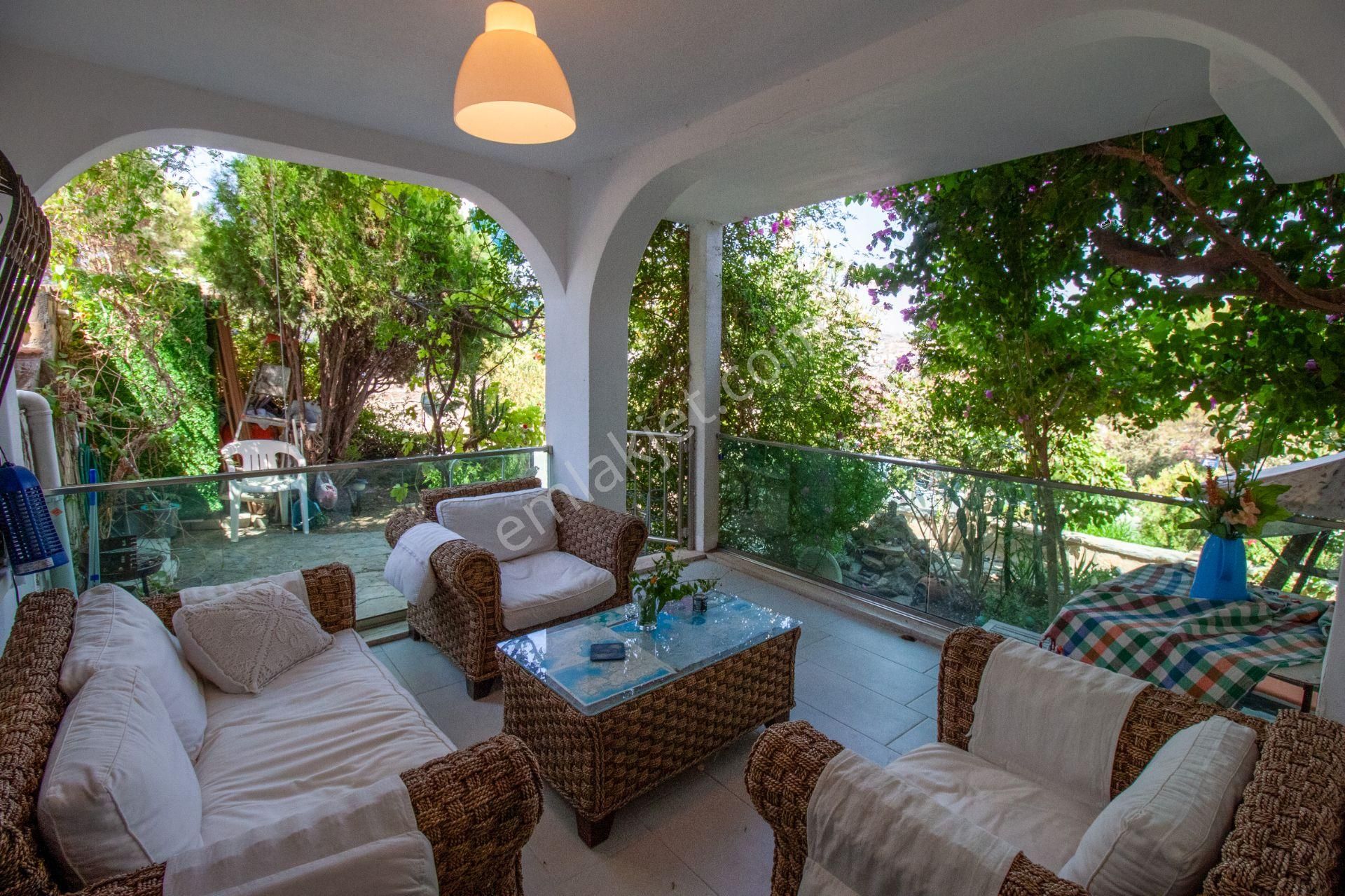 Bodrum Gündoğan Farilyada Satılık 5+2 Köşe Villa - Görsel 6