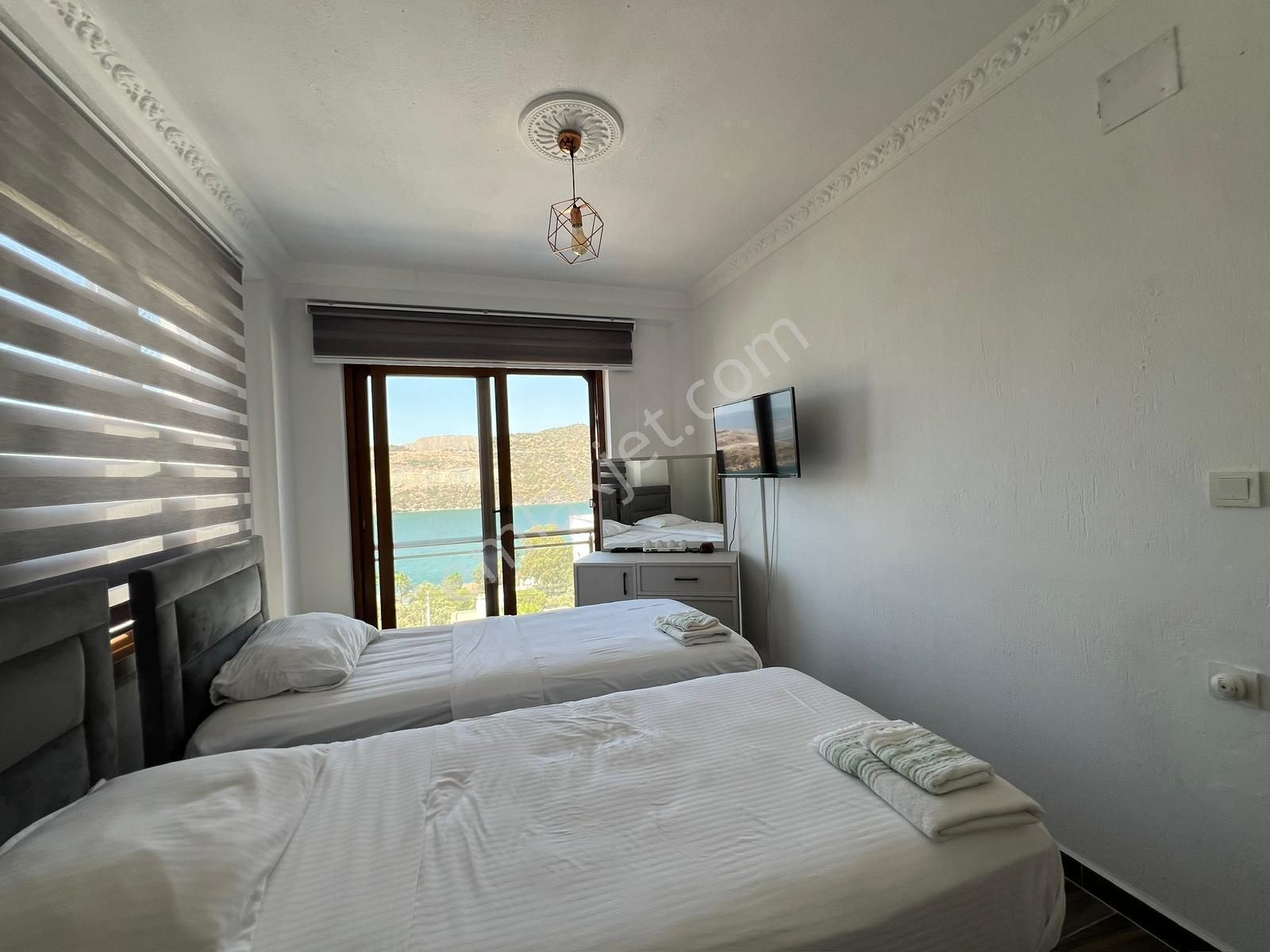 Milas Boğaziçi Deniz Manzaralı Villa - Görsel 29